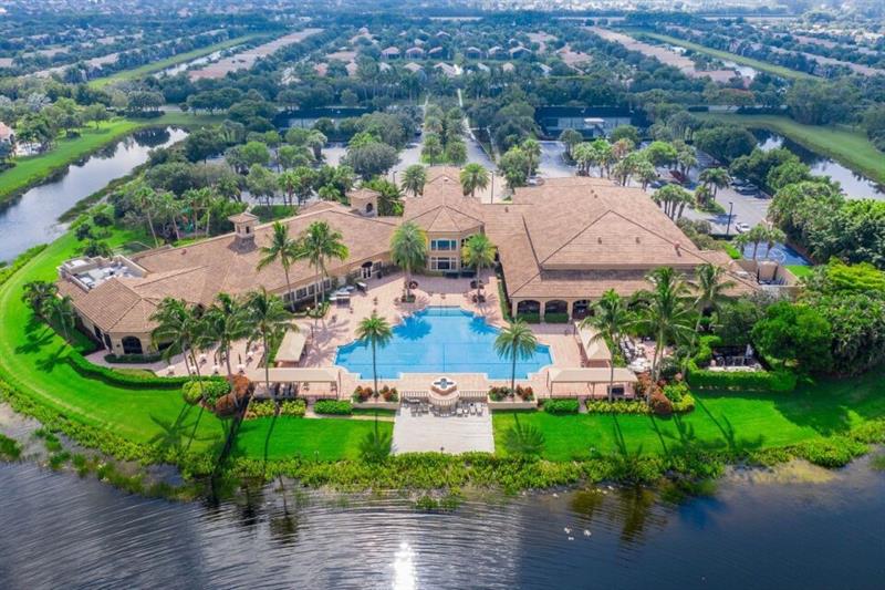 Lake Worth, Florida, 33467, United States, 3 Bedrooms Bedrooms, ,2 BathroomsBathrooms,Residential,For Sale,1993351