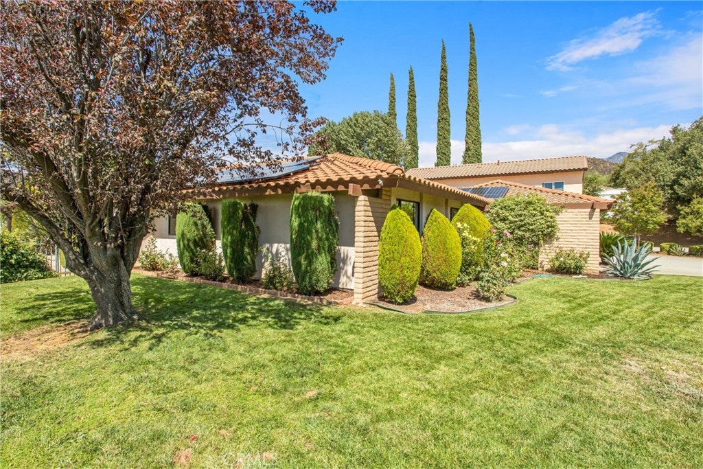 Cherry Valley, California, 92223, United States, 6 Bedrooms Bedrooms, ,3 BathroomsBathrooms,Residential,For Sale,1973904