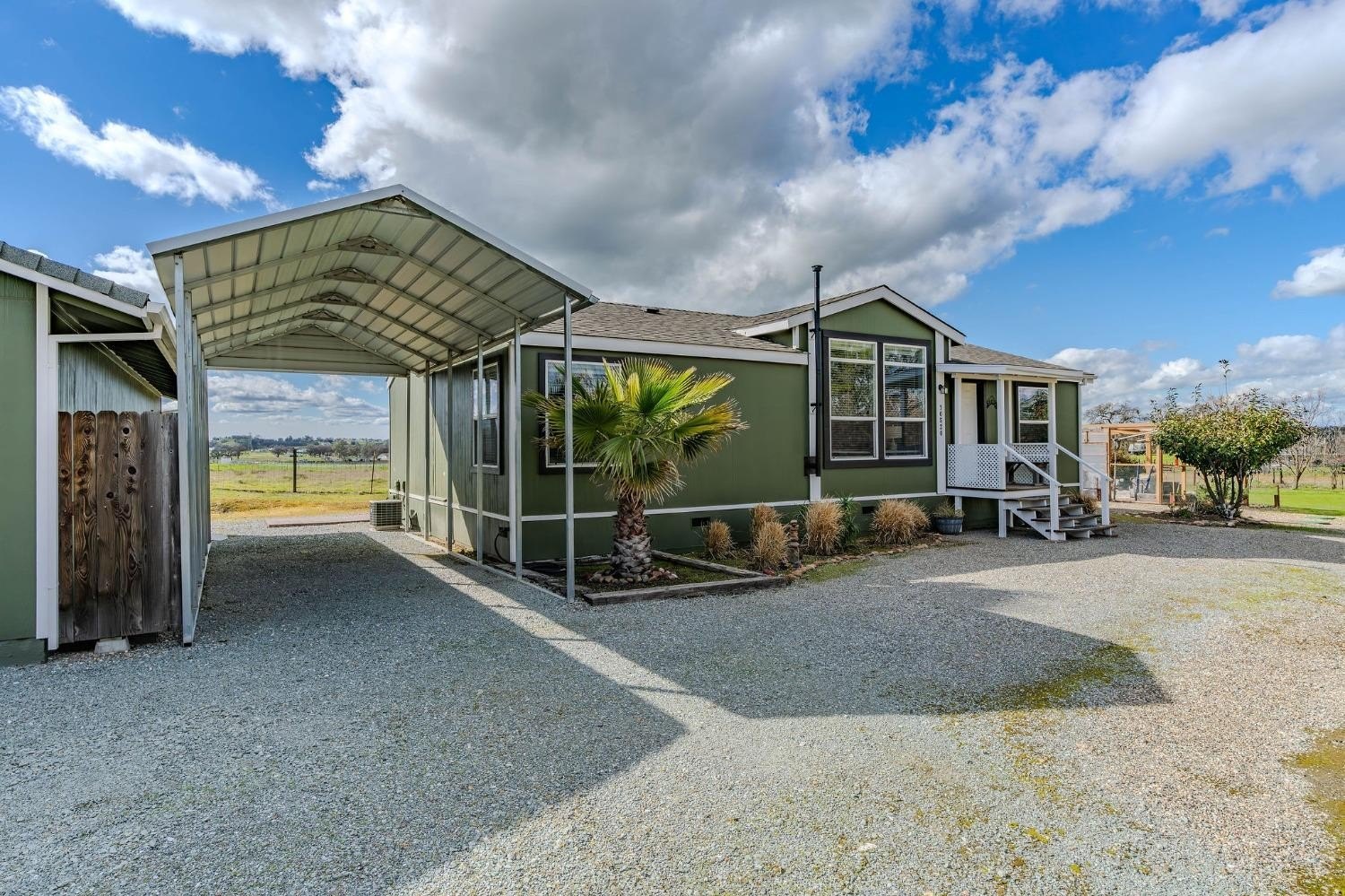 Valley Springs, California, 95252, United States, 5 Bedrooms Bedrooms, ,4 BathroomsBathrooms,Residential,For Sale,1724750