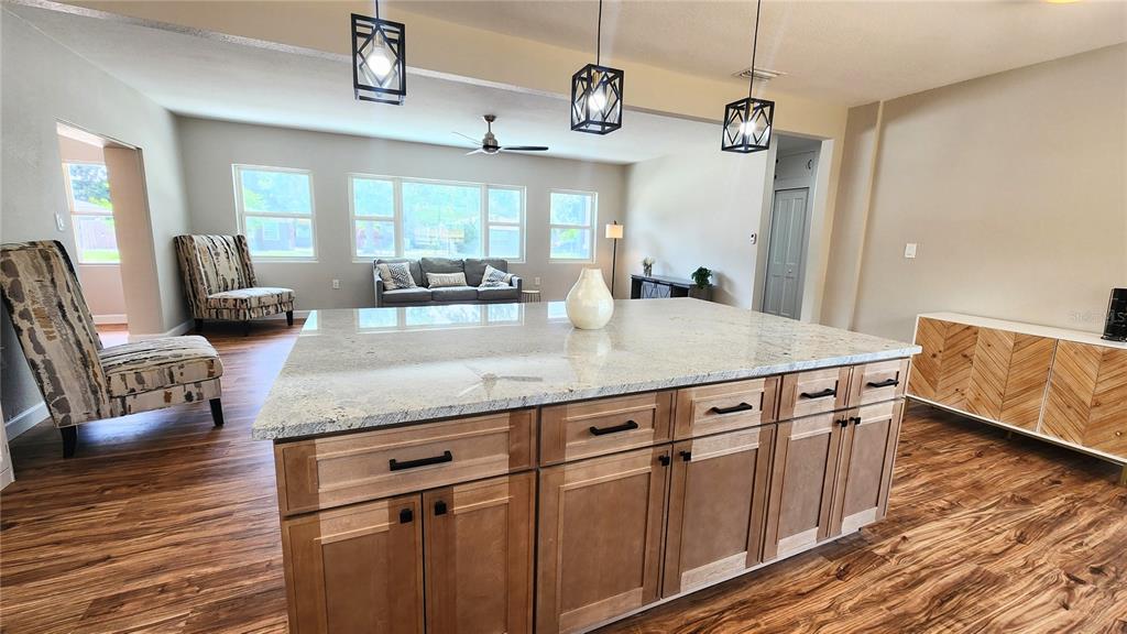 9 N Highland Avenue, Clearwater, Florida, 33755, United States, 3 Bedrooms Bedrooms, ,3 BathroomsBathrooms,Residential,For Sale,9 N Highland Avenue,1623292