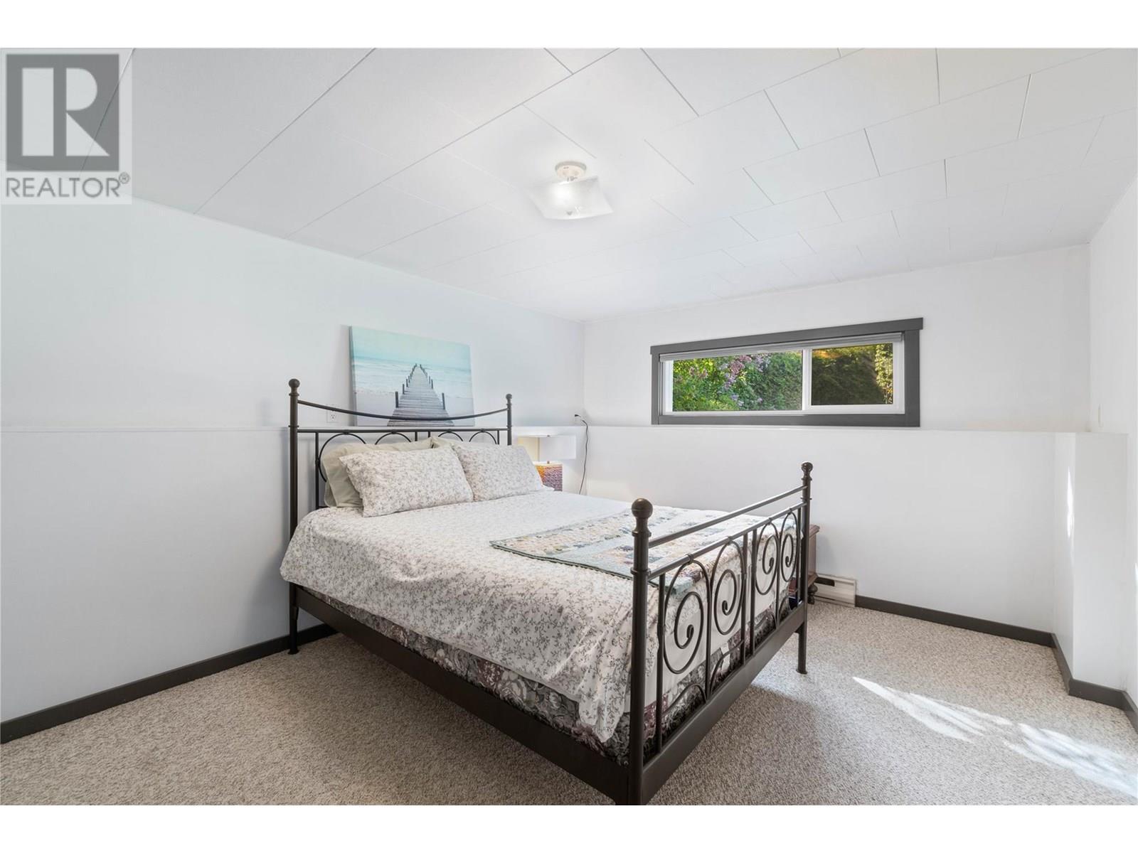 SORRENTO, British Columbia, V0E 2W0, CA, 4 Bedrooms Bedrooms, ,2 BathroomsBathrooms,Residential,For Sale,1837690