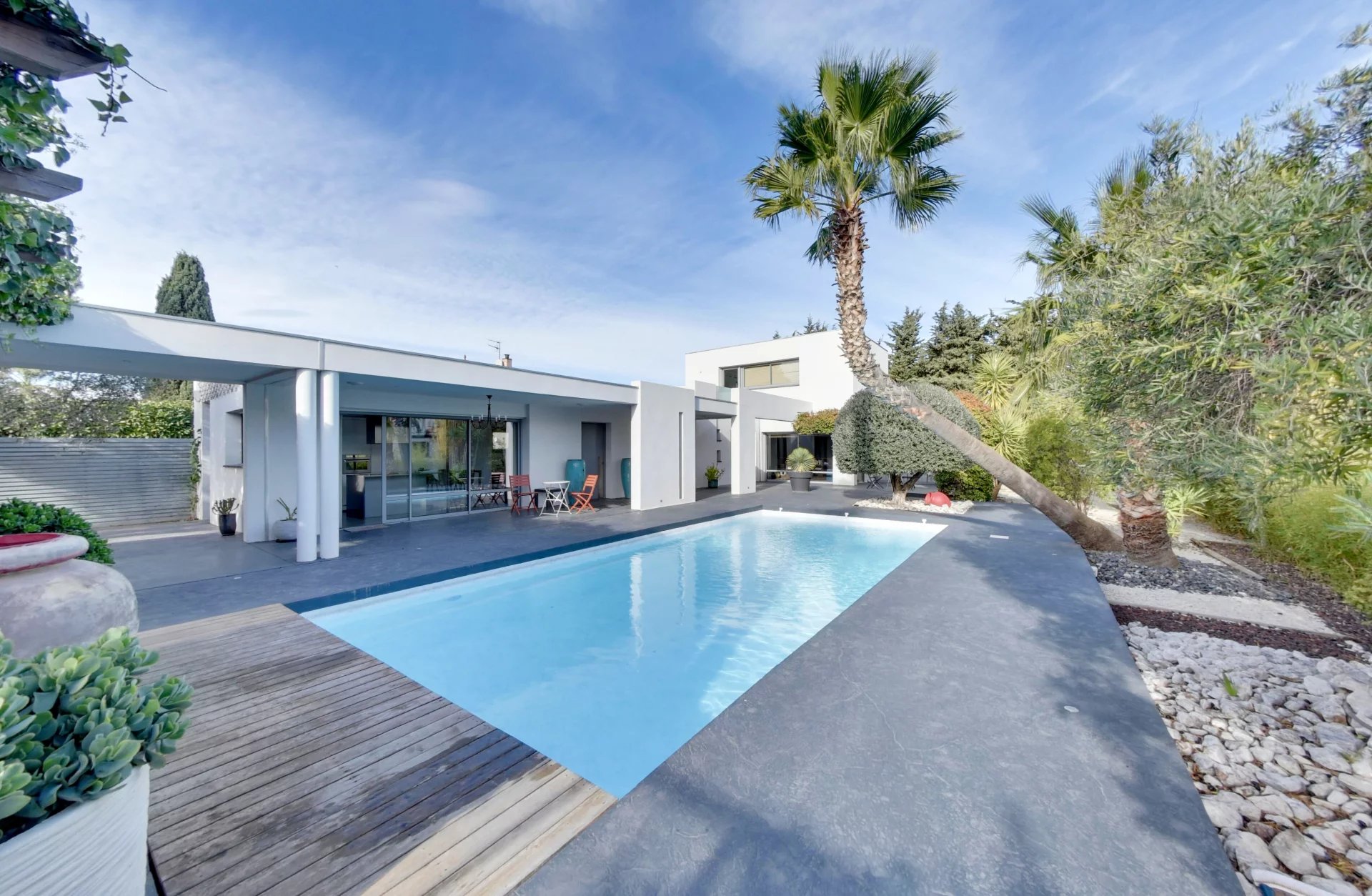 Perpignan, Occitanie, 66000, FR, 3 Bedrooms Bedrooms, ,3 BathroomsBathrooms,Residential,For Sale,2000722