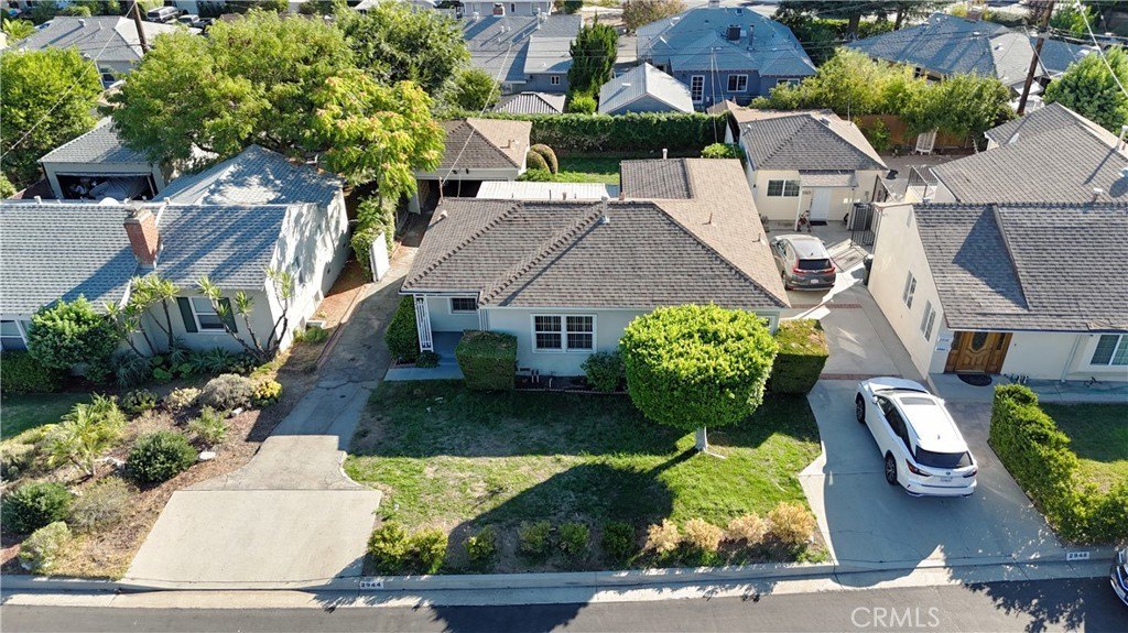 La Crescenta, California, 91214, United States, 3 Bedrooms Bedrooms, ,2 BathroomsBathrooms,Residential,For Sale,1926243