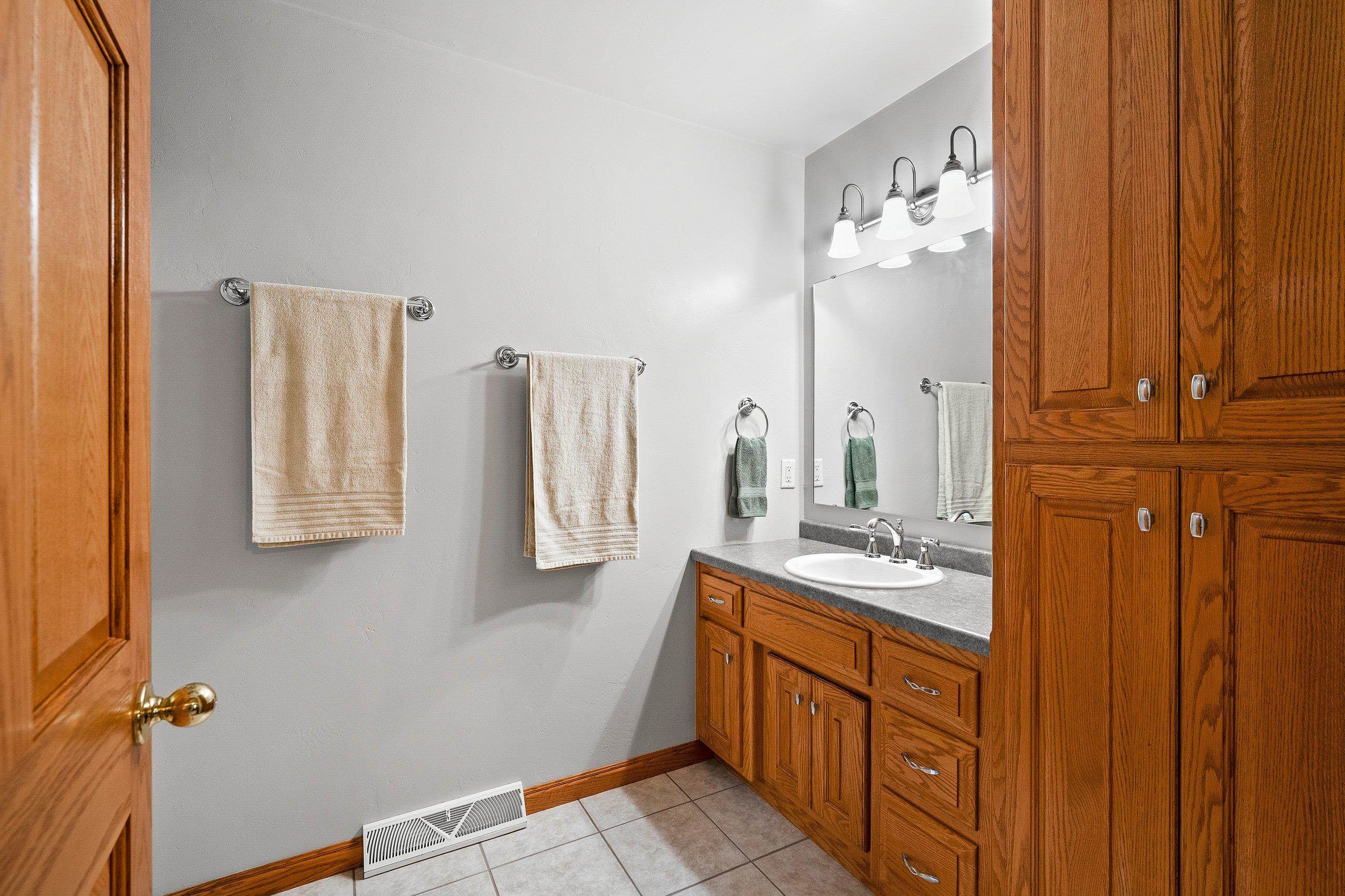 SOBIESKI, Wisconsin, 54171, United States, 5 Bedrooms Bedrooms, ,3 BathroomsBathrooms,Residential,For Sale,1965395