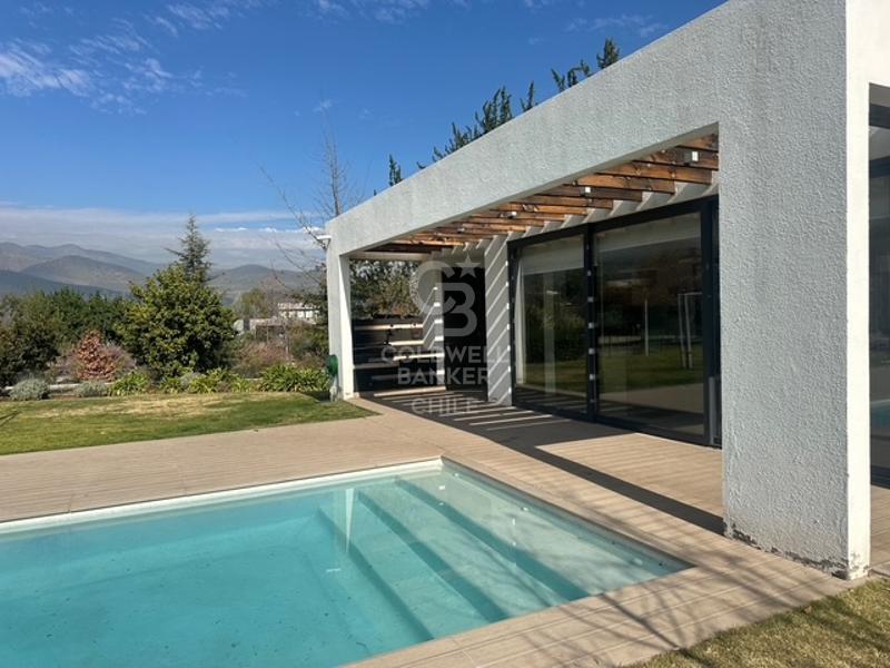 Colina, Chile, 4 Bedrooms Bedrooms, ,4 BathroomsBathrooms,Residential,For Sale,1964916