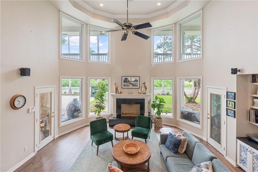 Corpus Christi, Texas, 78414, United States, 4 Bedrooms Bedrooms, ,5 BathroomsBathrooms,Residential,For Sale,1848351