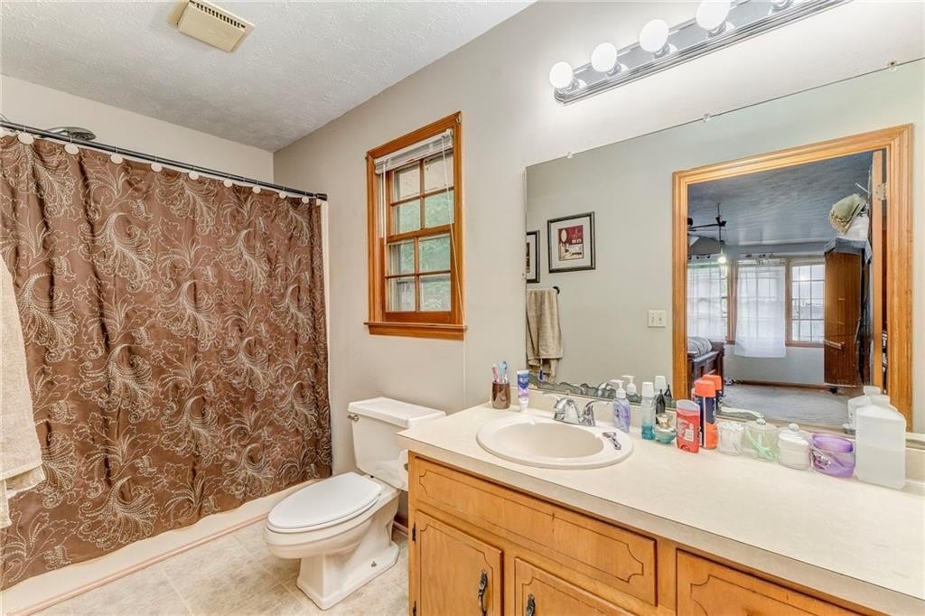 Ball Ground, Georgia, 30107, United States, 3 Bedrooms Bedrooms, ,2 BathroomsBathrooms,Residential,For Sale,1922985