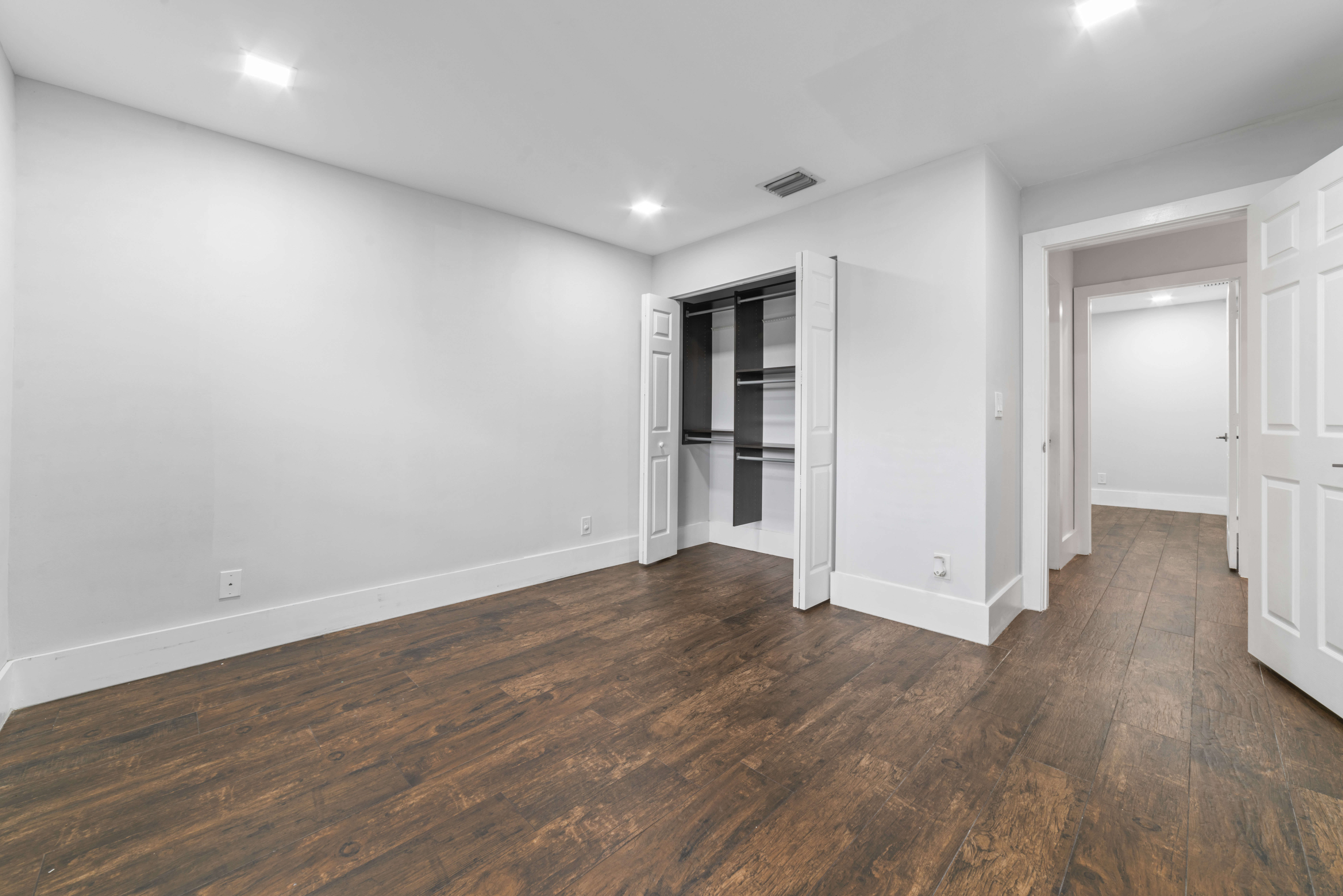  18096 SW 29th St, Miramar, FL, 33029 - 物件實景