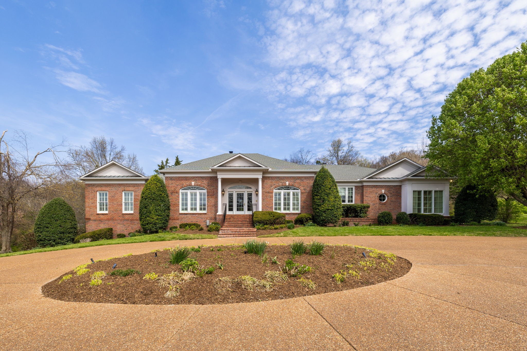  2017 Sunset Hills Ter, Nashville, TN, 37215 - 物件實景