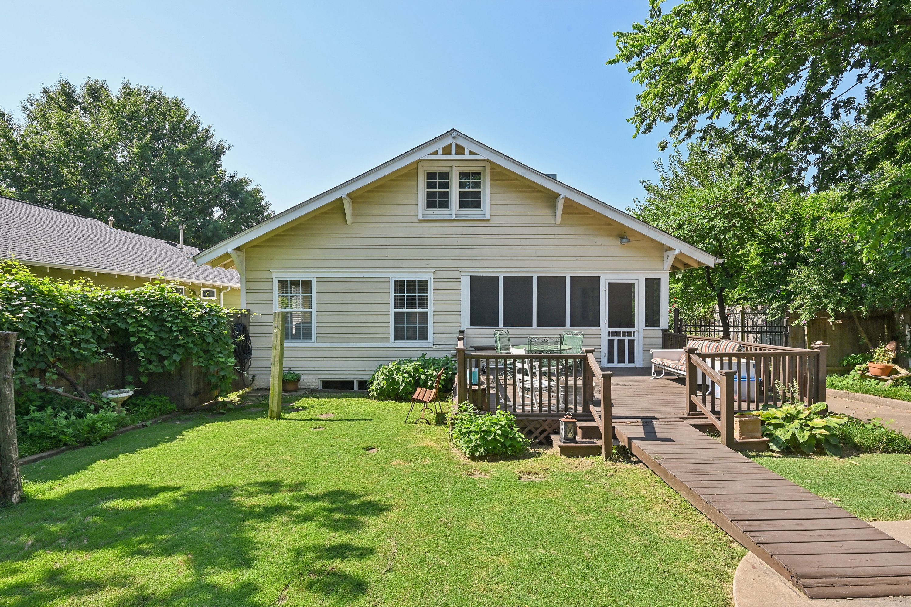  2115 East 17th Place, Tulsa, OK 74104 - 物件實景