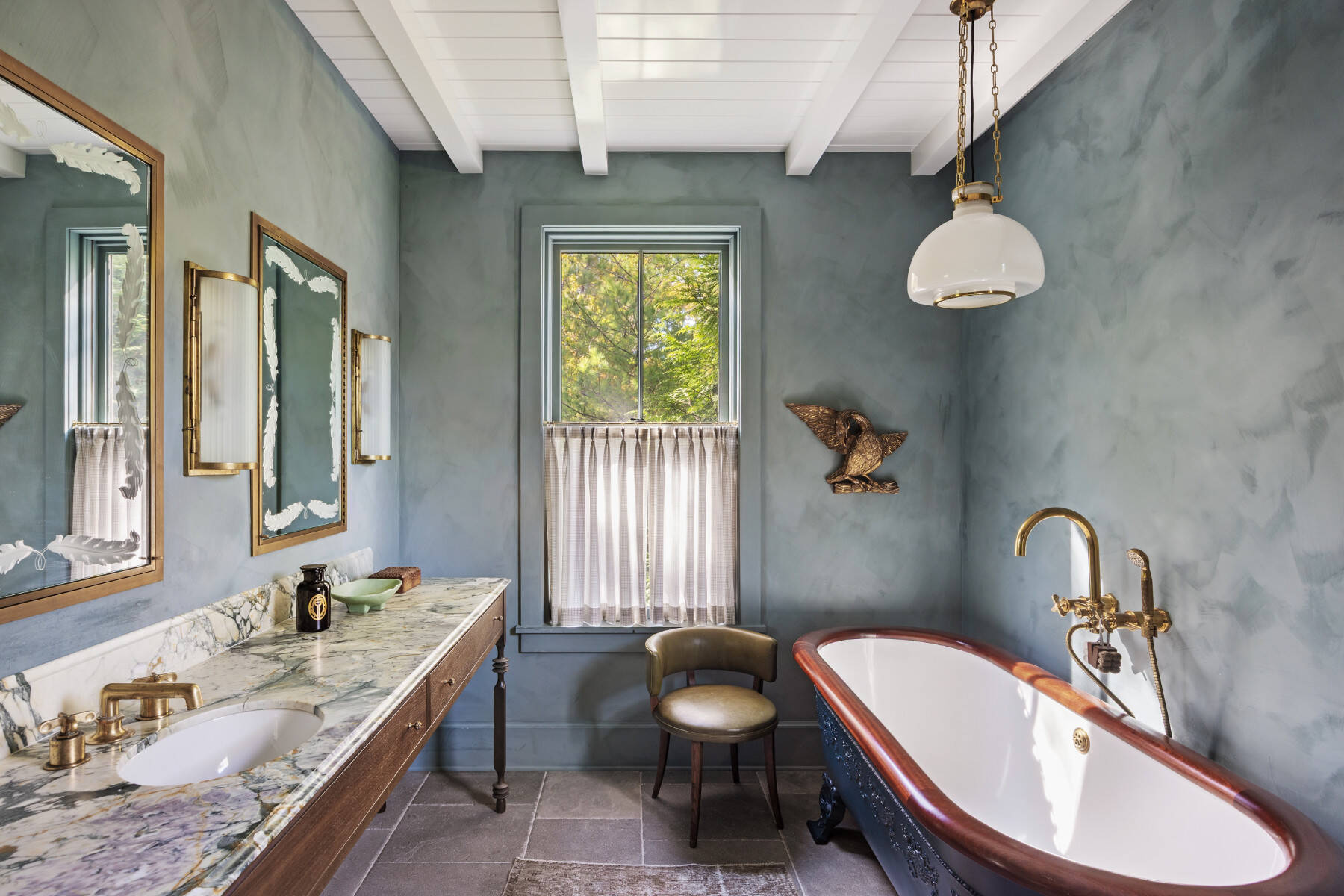  Dazzling East Hampton Compound Featured in Architectural Digest - 物件實景