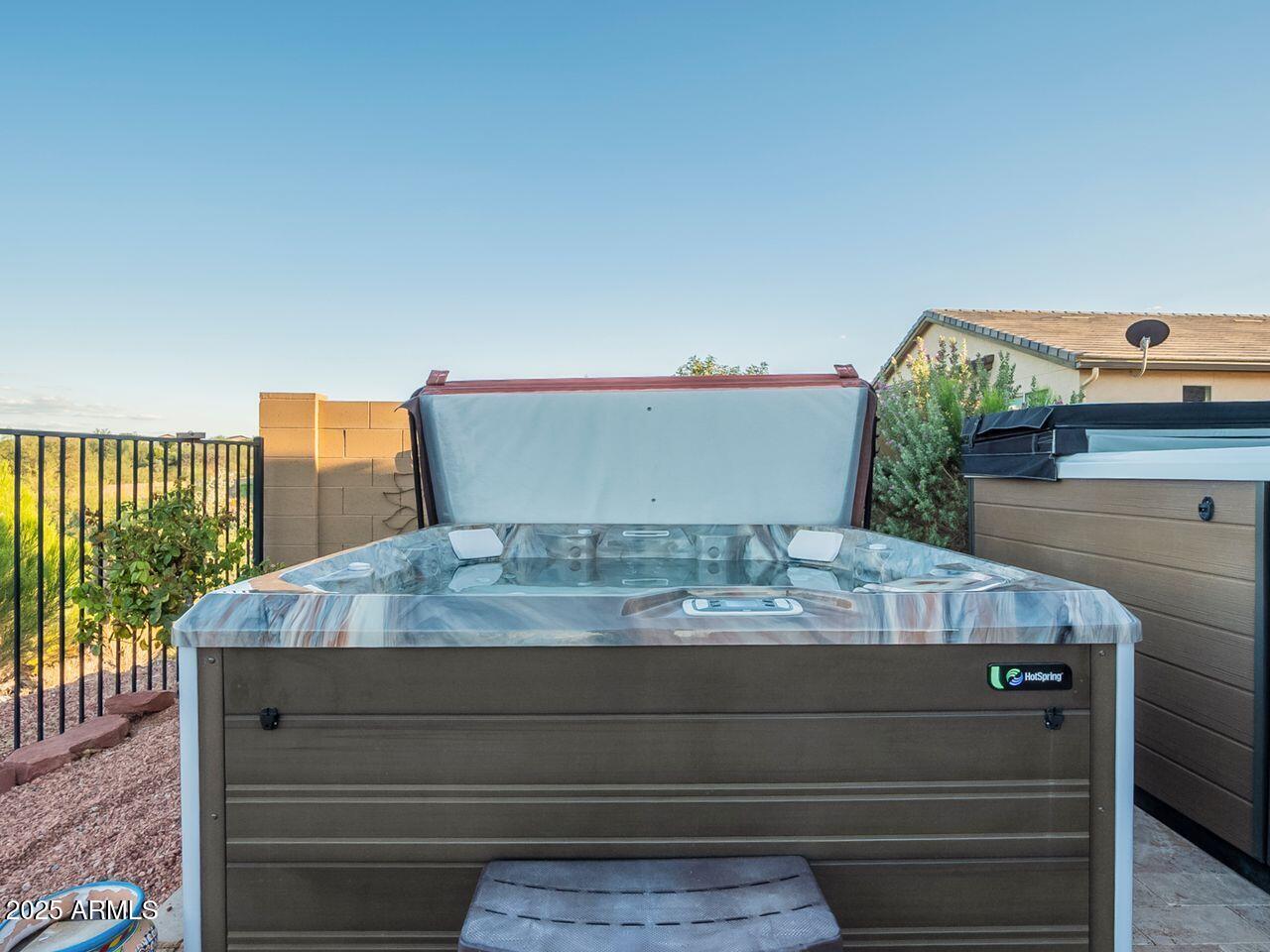 Cottonwood, Arizona, 86326, United States, 3 Bedrooms Bedrooms, ,Residential,For Sale,1950586