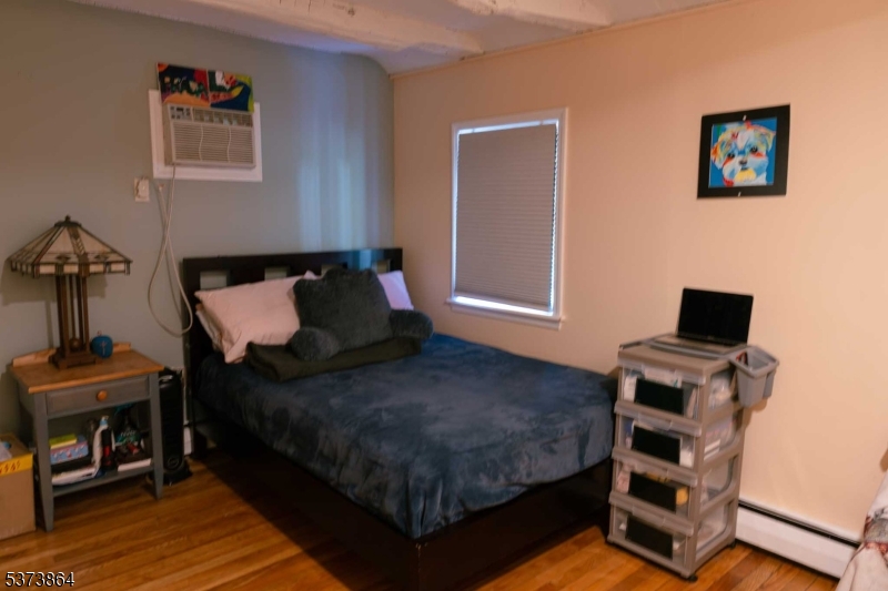 High Bridge Boro, New Jersey, 08829, United States, 4 Bedrooms Bedrooms, ,3 BathroomsBathrooms,Residential,For Sale,1901918