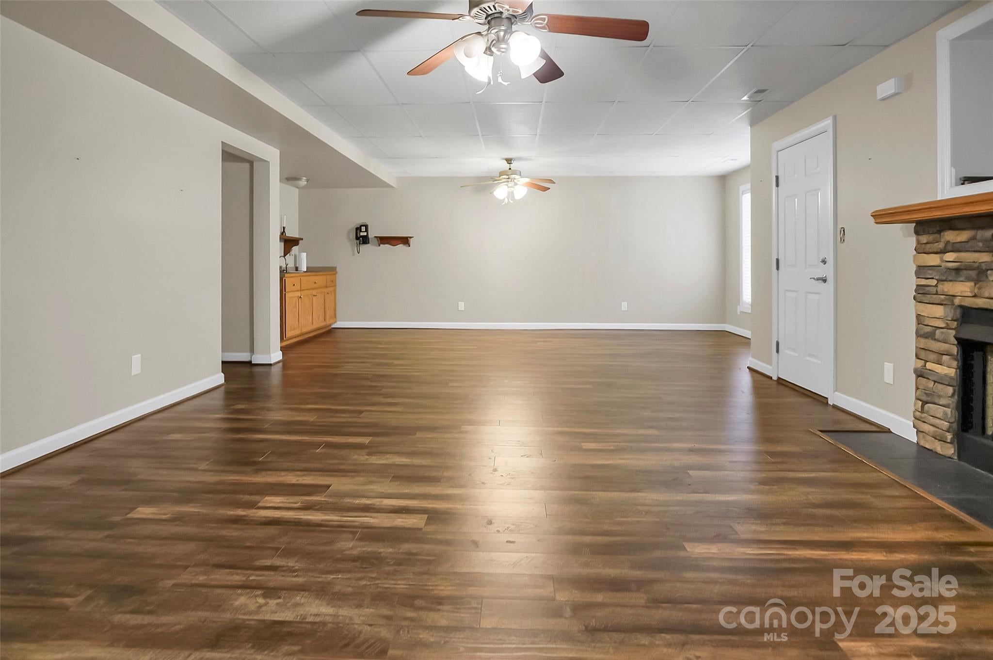 Cherryville, North Carolina, 28021, United States, 3 Bedrooms Bedrooms, ,3 BathroomsBathrooms,Residential,For Sale,1885225