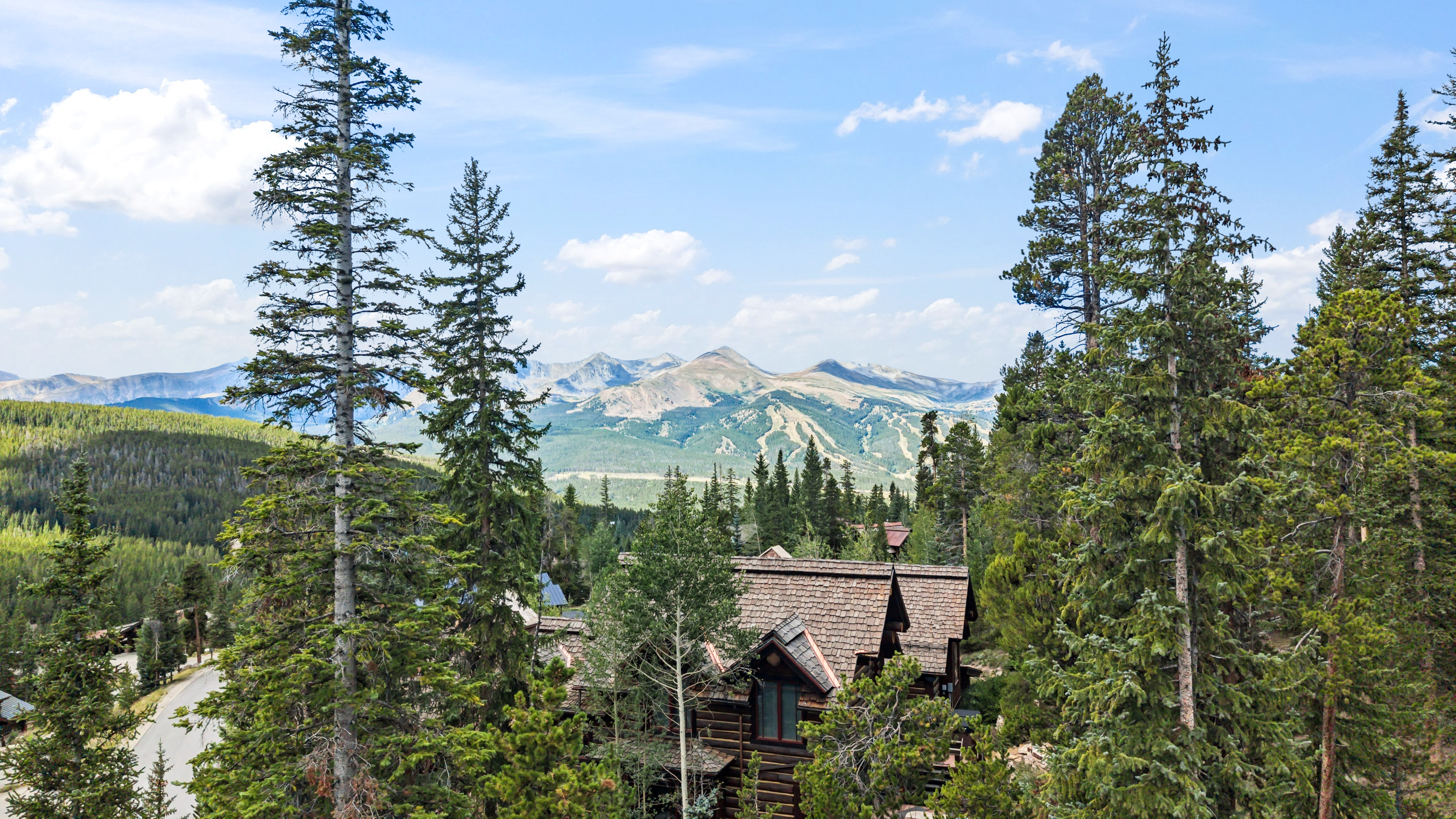  Set in the Desirable Goldenview Neighborhood of Breckenridge - 物件實景