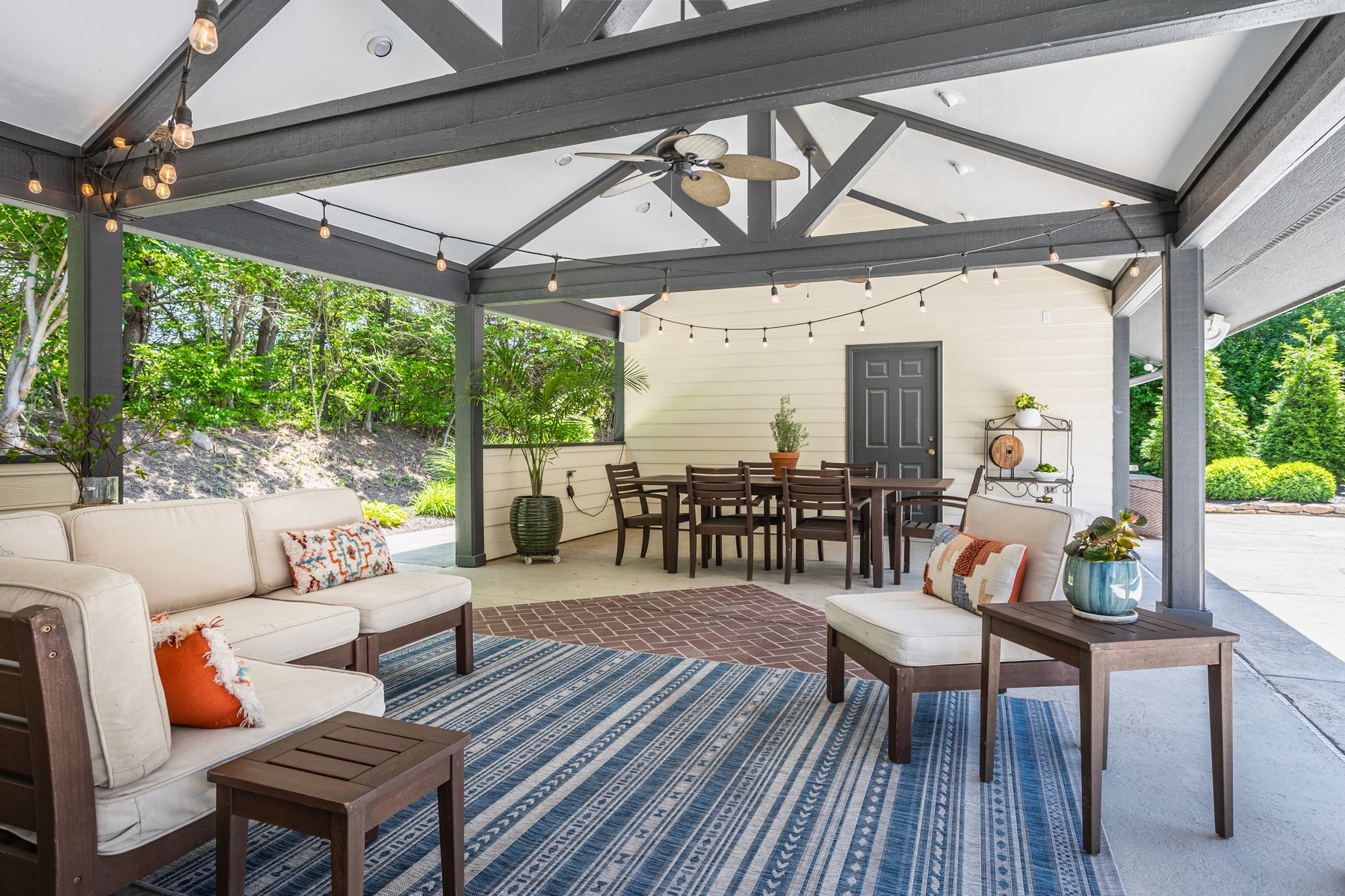  Rare Opportunity to Own a Stunning Home with Acreage in West Carmel - 物件實景