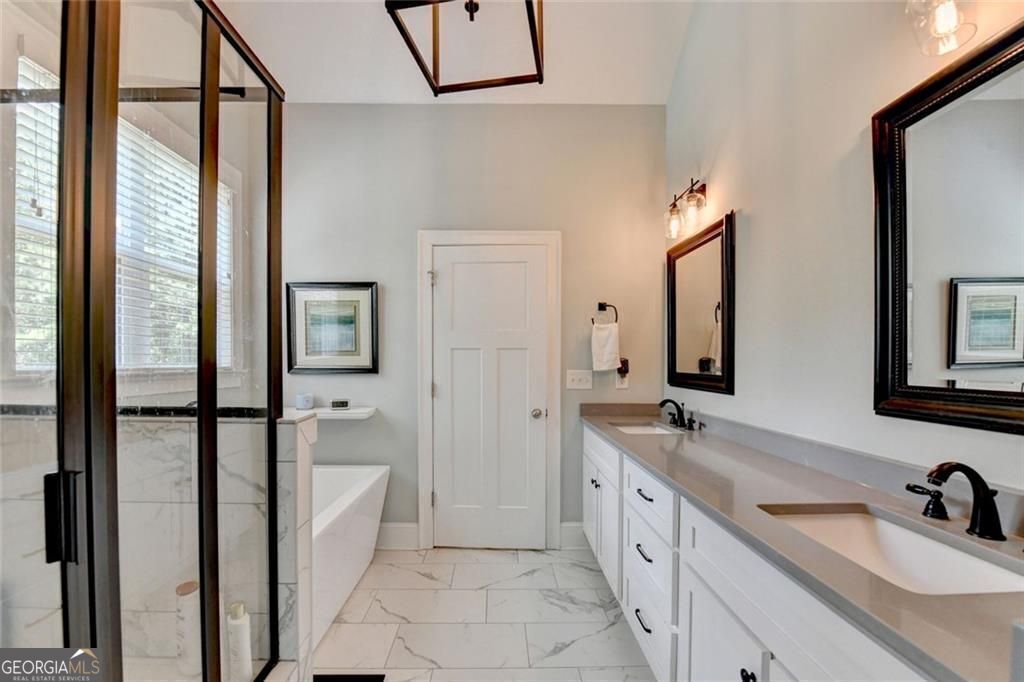 Canton, Georgia, 30114, United States, 4 Bedrooms Bedrooms, ,3 BathroomsBathrooms,Residential,For Sale,1953931