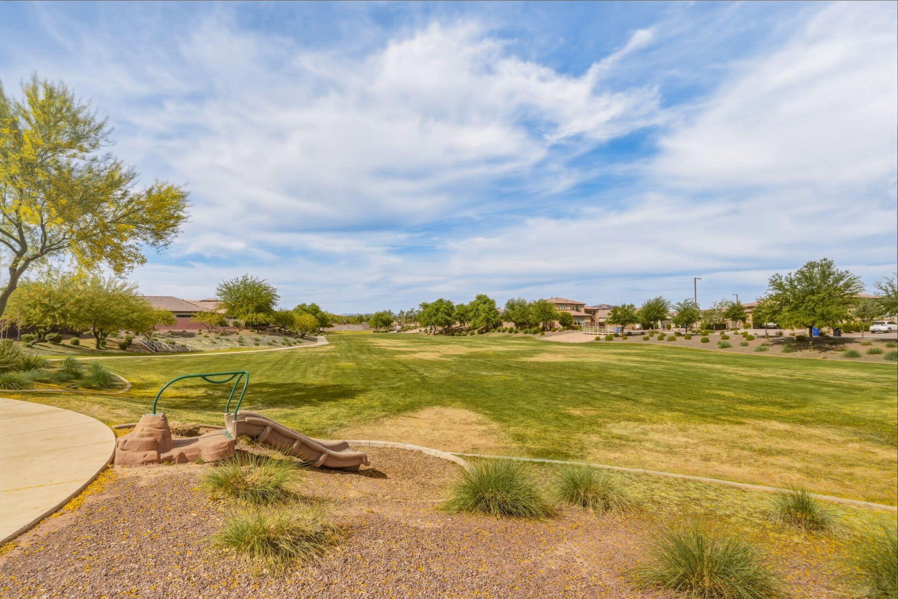  17543 W Buckhorn Trail  Surprise, AZ - 物件實景