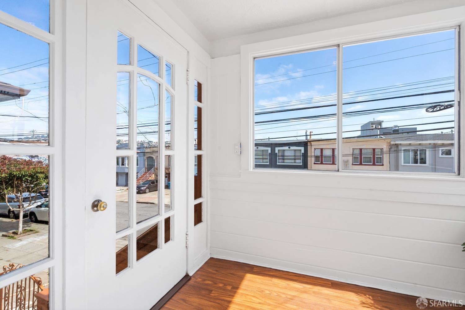 San Francisco, California, 94112, United States, 2 Bedrooms Bedrooms, ,3 BathroomsBathrooms,Residential,For Sale,1933594