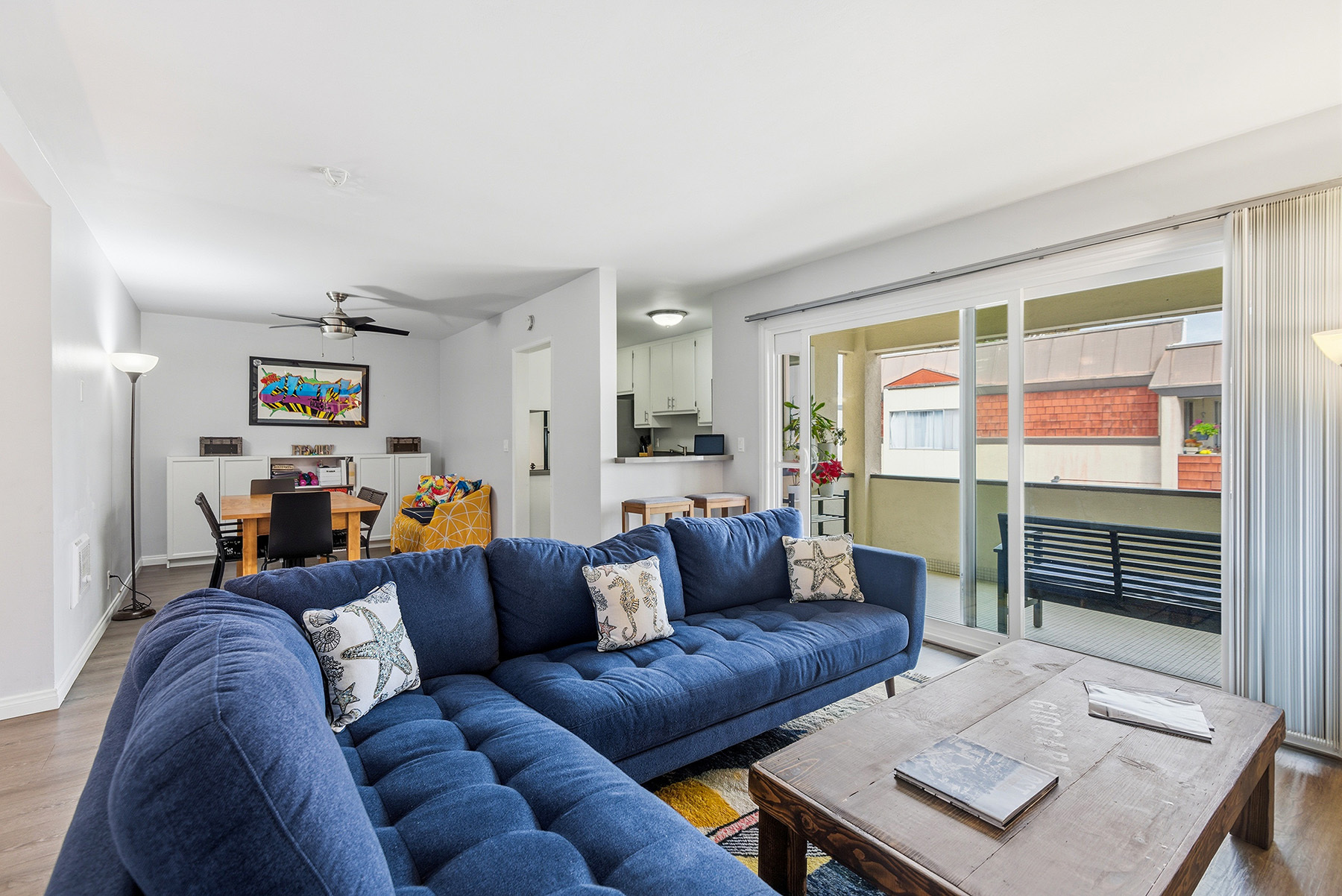  5674 Windsor Way - 物件實景