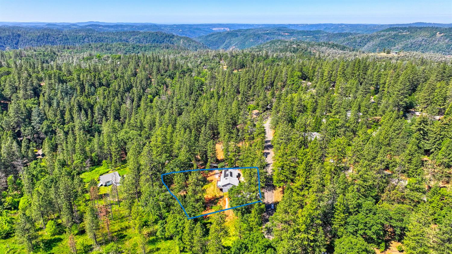 Foresthill, California, 95631, United States, 3 Bedrooms Bedrooms, ,2 BathroomsBathrooms,Residential,For Sale,1819375
