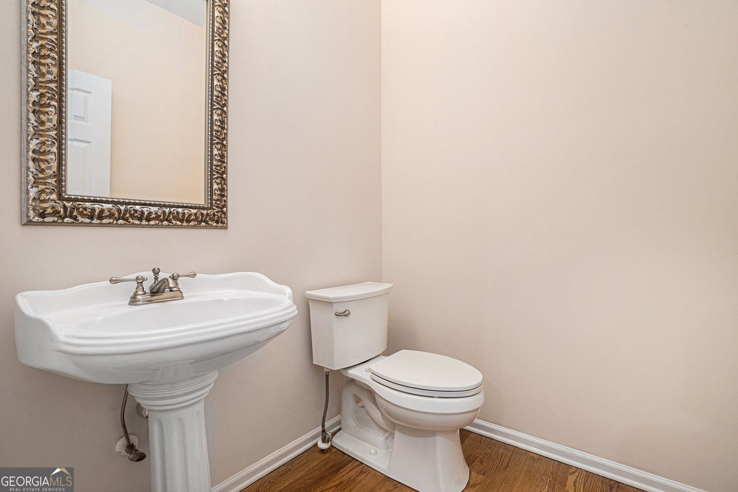 Canton, Georgia, 30114, United States, 5 Bedrooms Bedrooms, ,4 BathroomsBathrooms,Residential,For Sale,1952013