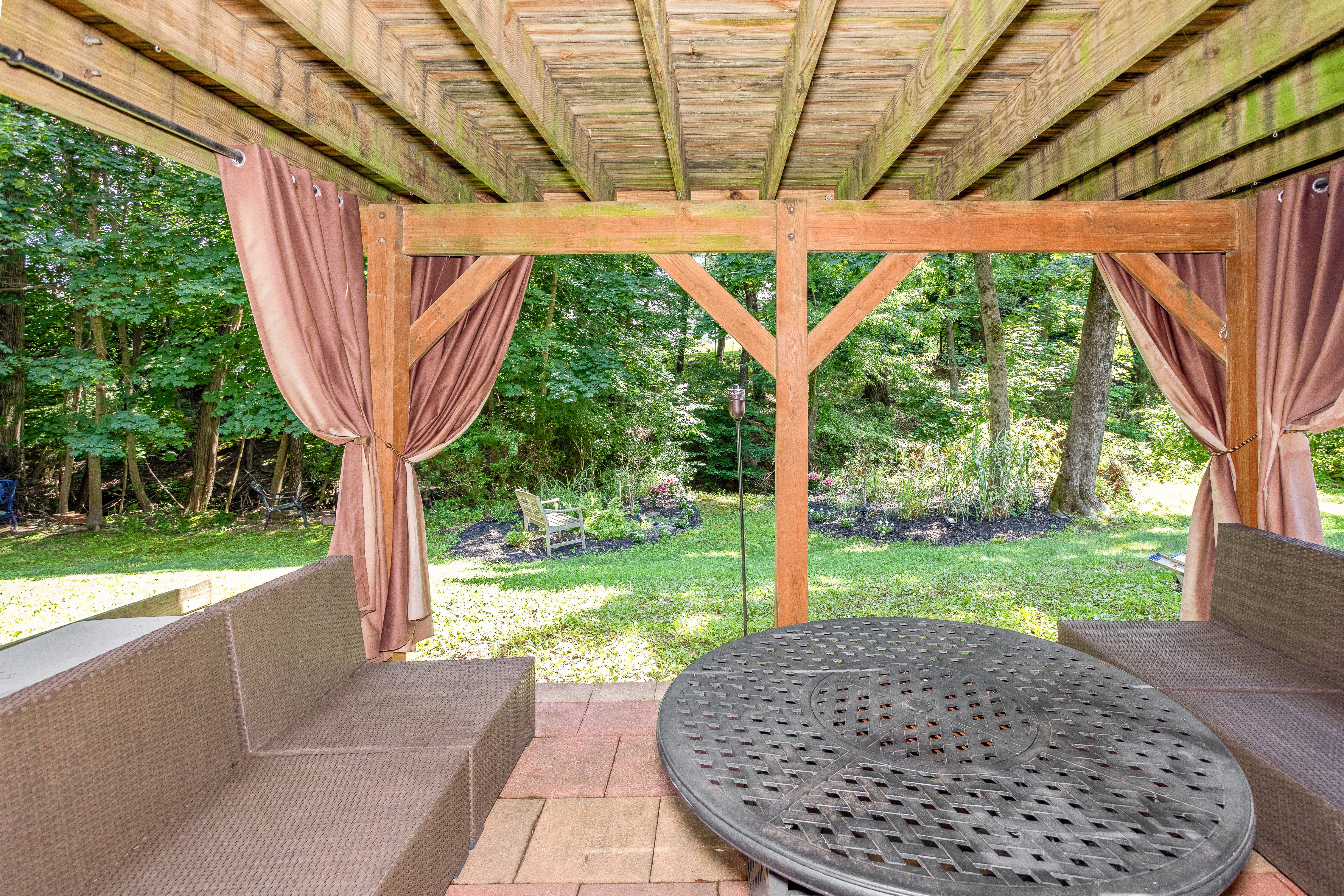 SOUTHAMPTON, Pennsylvania, 18966, United States, 4 Bedrooms Bedrooms, ,3 BathroomsBathrooms,Residential,For Sale,1921859
