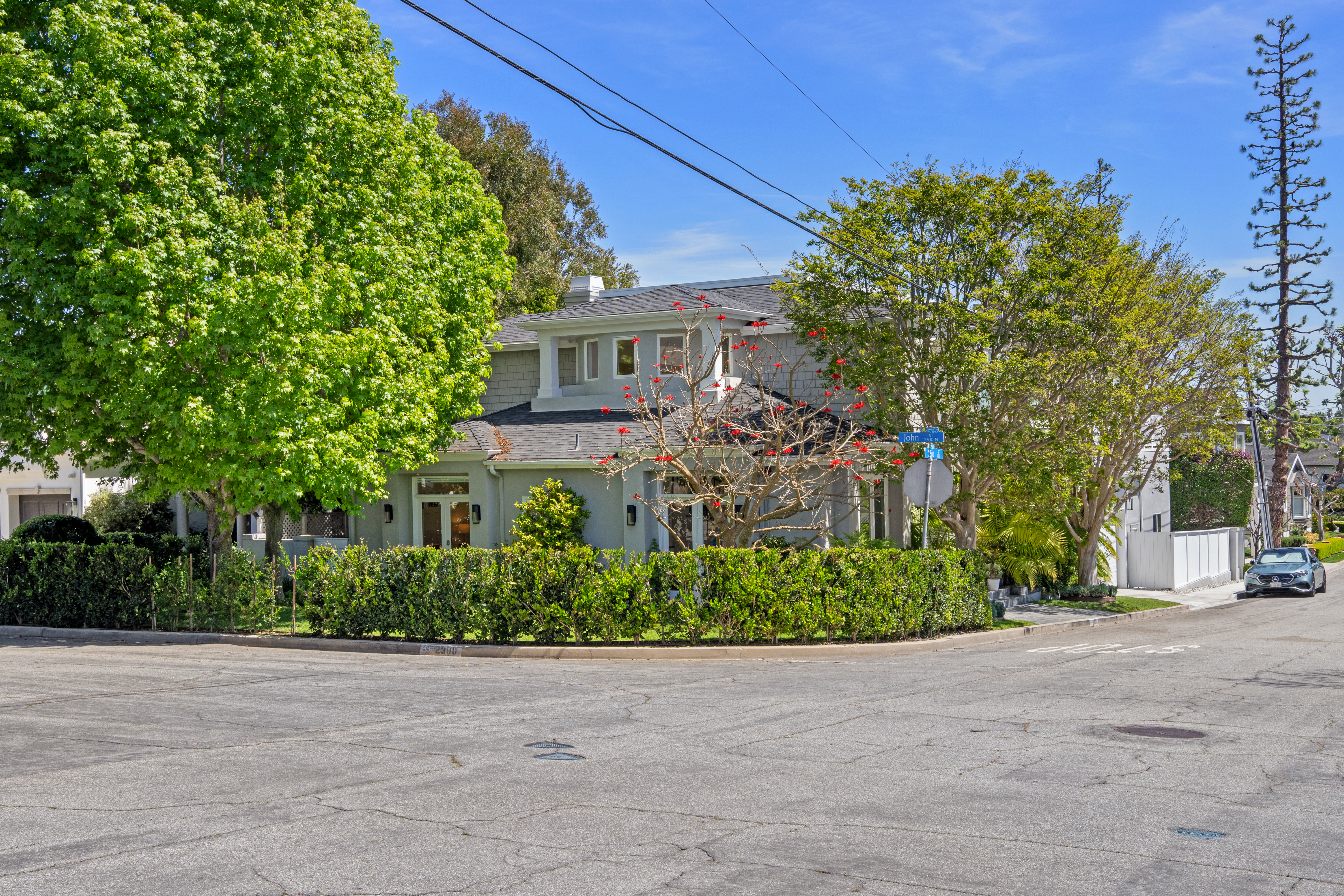  2300 John Street, Manhattan Beach, CA 90266 - 物件實景