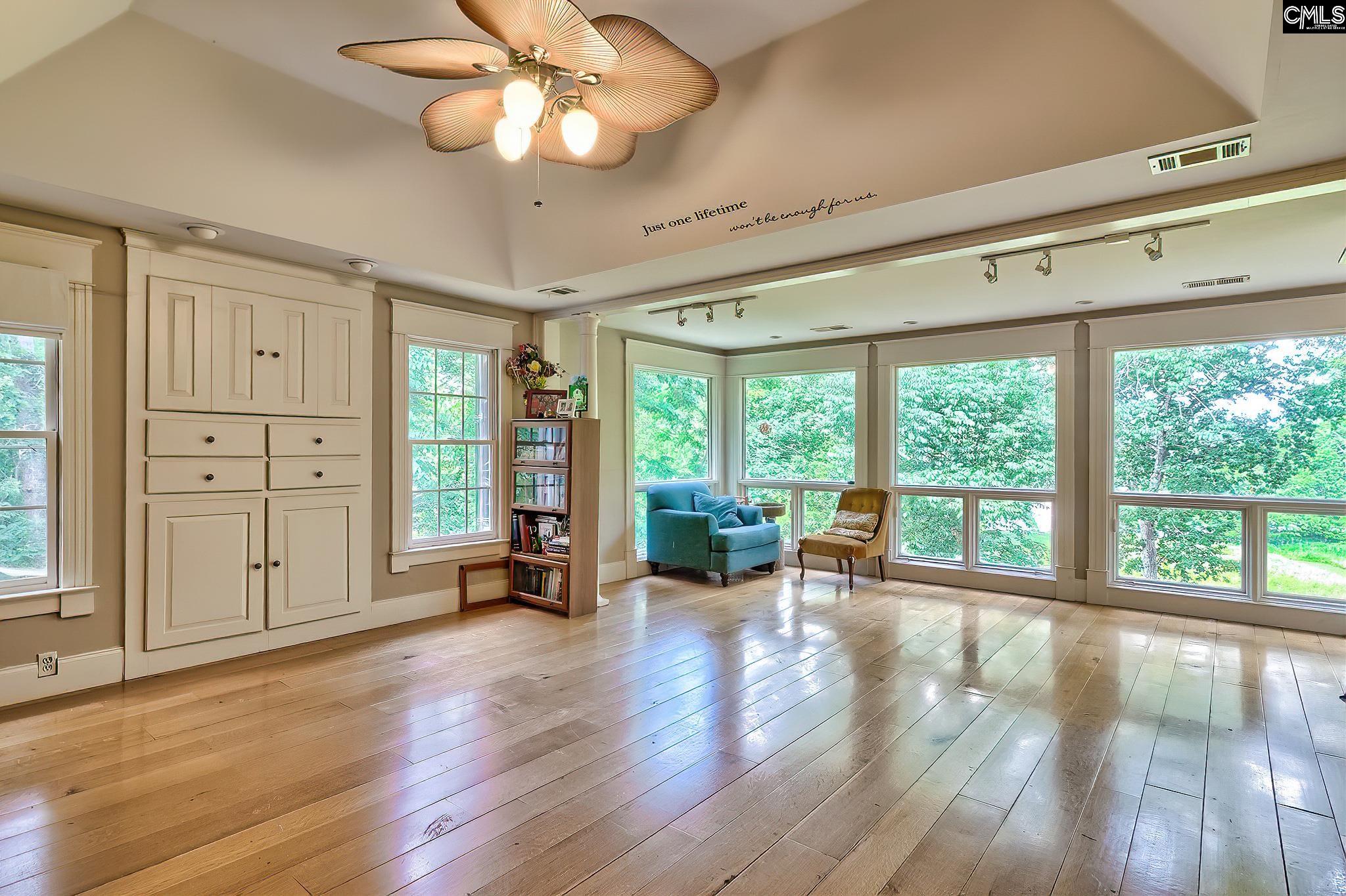 Irmo, South Carolina, 29063, United States, 5 Bedrooms Bedrooms, ,4 BathroomsBathrooms,Residential,For Sale,1820977