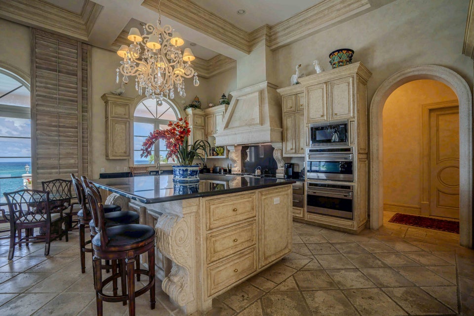 St. Croix, VI, 00820, VI, 7 Bedrooms Bedrooms, ,7 BathroomsBathrooms,Residential,For Sale,1690781