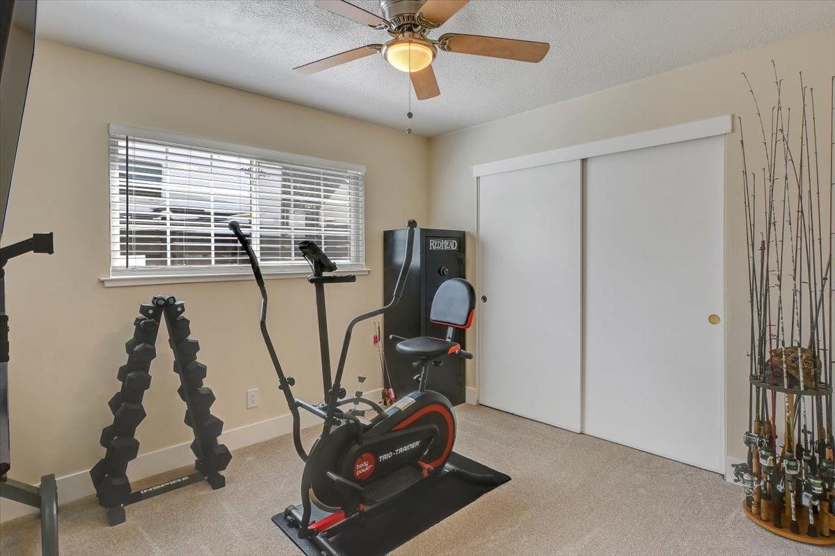 Orangevale, California, 95662, United States, 4 Bedrooms Bedrooms, ,2 BathroomsBathrooms,Residential,For Sale,1795396