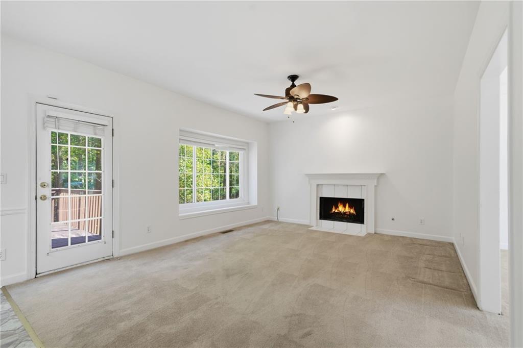 Suwanee, Georgia, 30024, United States, 4 Bedrooms Bedrooms, ,3 BathroomsBathrooms,Residential,For Sale,1979124