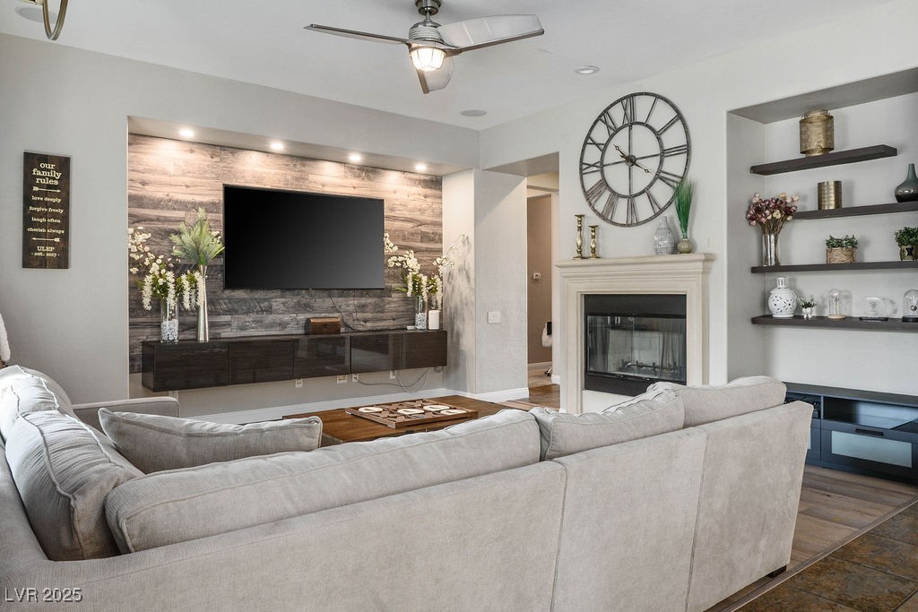 Henderson, Nevada, 89044, United States, 5 Bedrooms Bedrooms, ,5 BathroomsBathrooms,Residential,For Sale,2003253