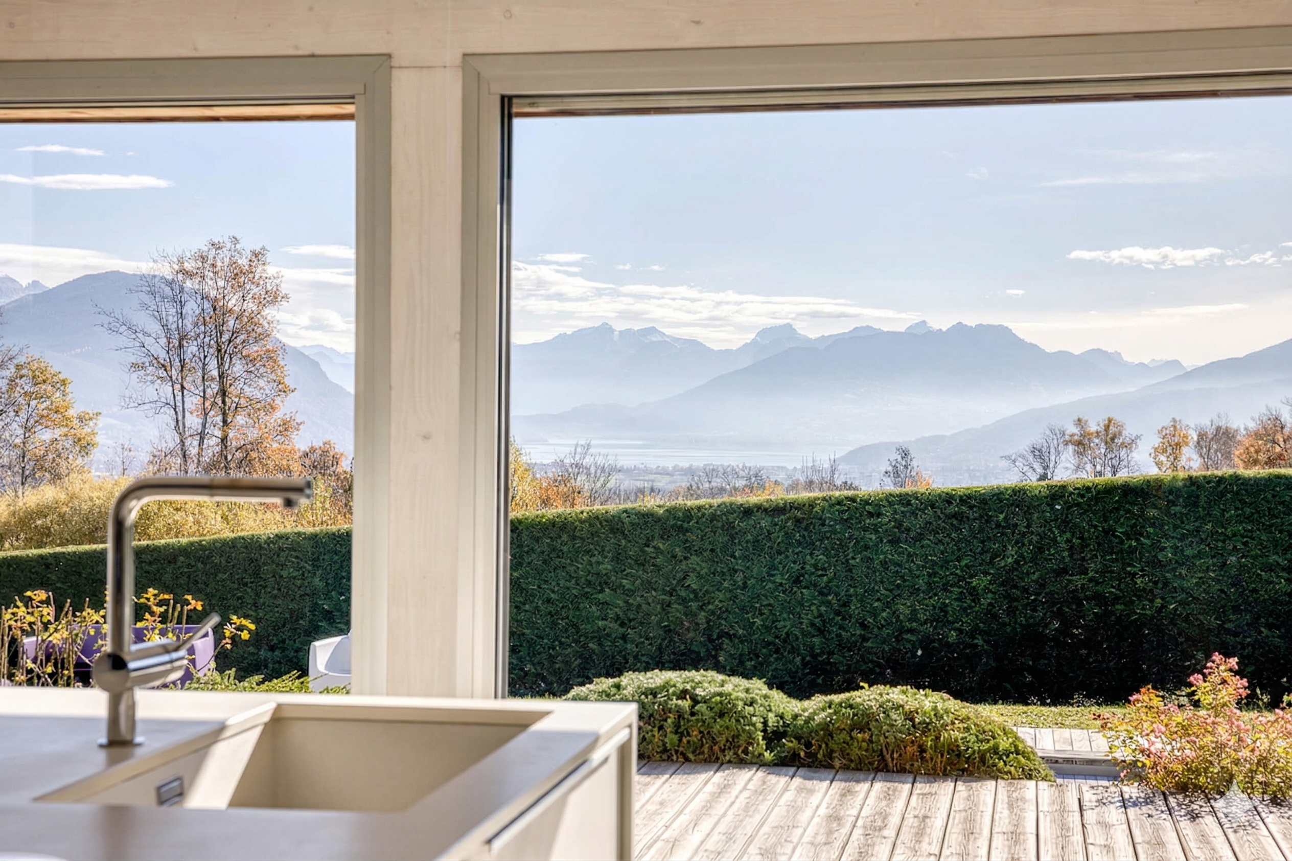  Contemporary Elegance and Alpine Art of Living Overlooking Lake Annecy - 物件實景