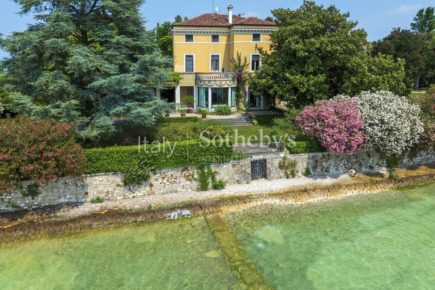  Unrivalled waterfront estate on Lake Garda - 物件實景
