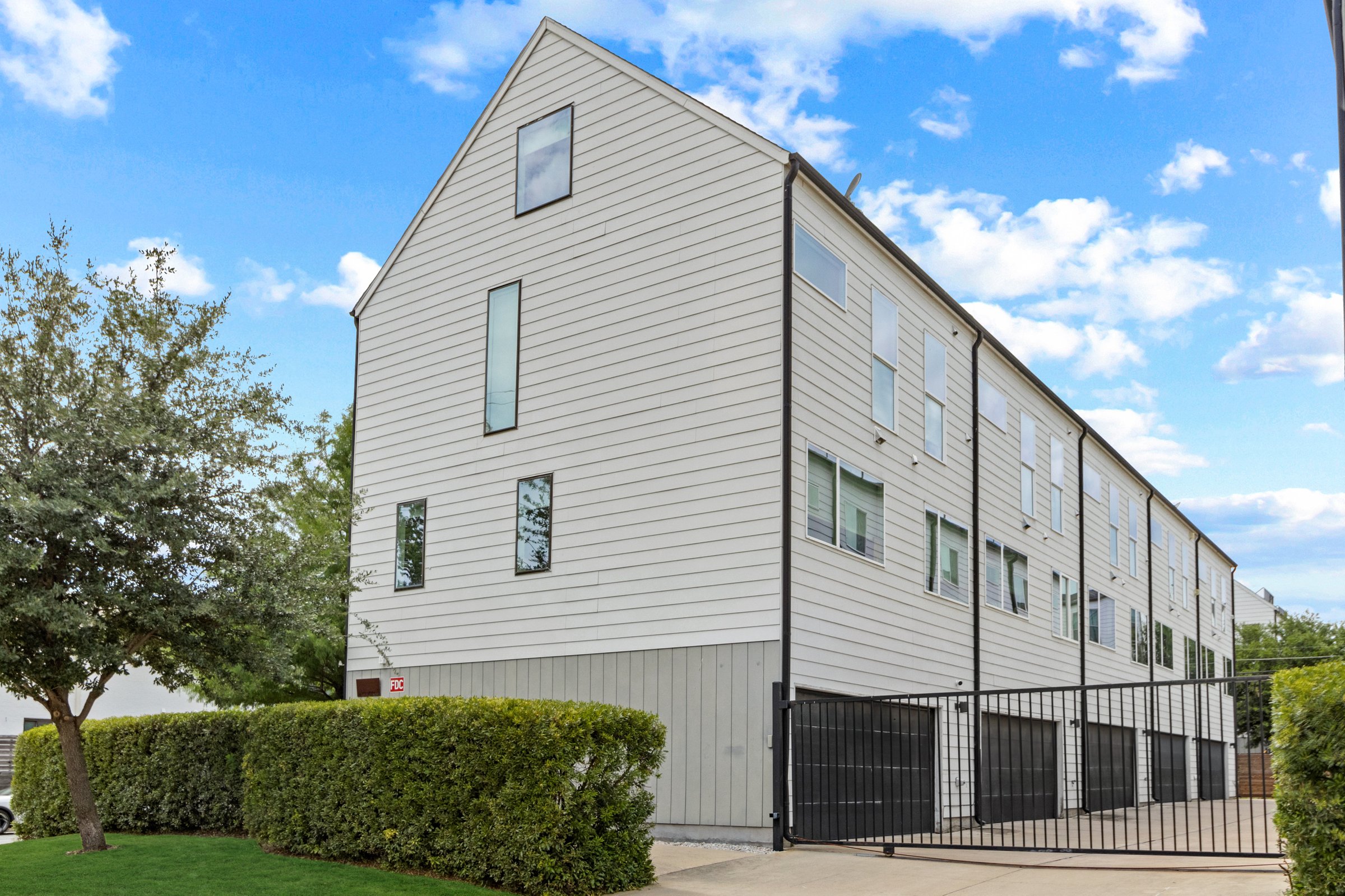  Modern Four-Story Townhome in the Heart of Old East Dallas - 物件實景