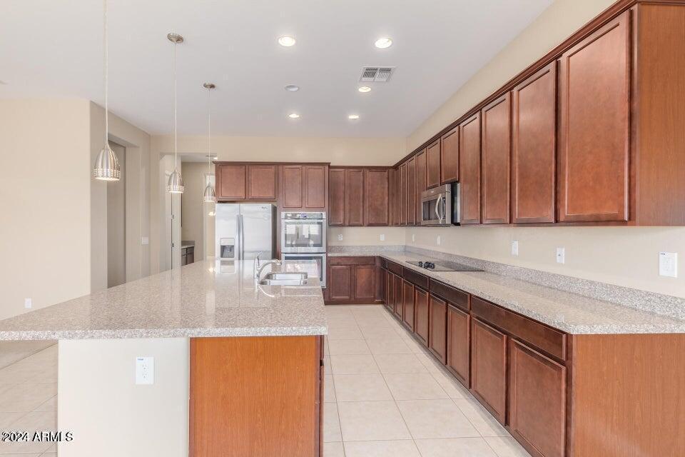 Surprise, Arizona, 85379, United States, 4 Bedrooms Bedrooms, ,4 BathroomsBathrooms,Residential,For Sale,1930748