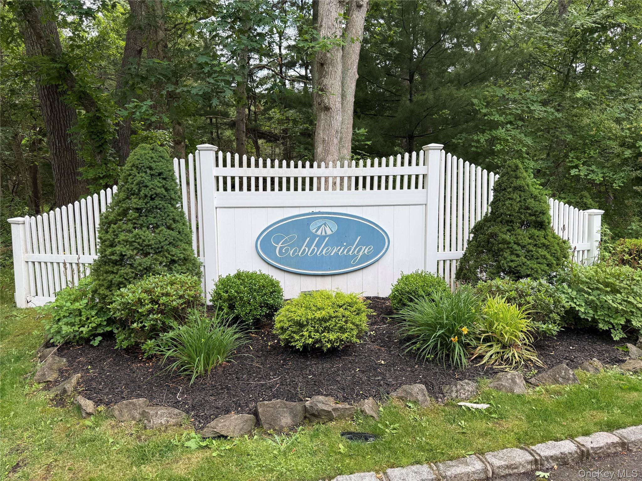  64 Cobbleridge Lane, Manorville, NY, 11949 - 物件實景
