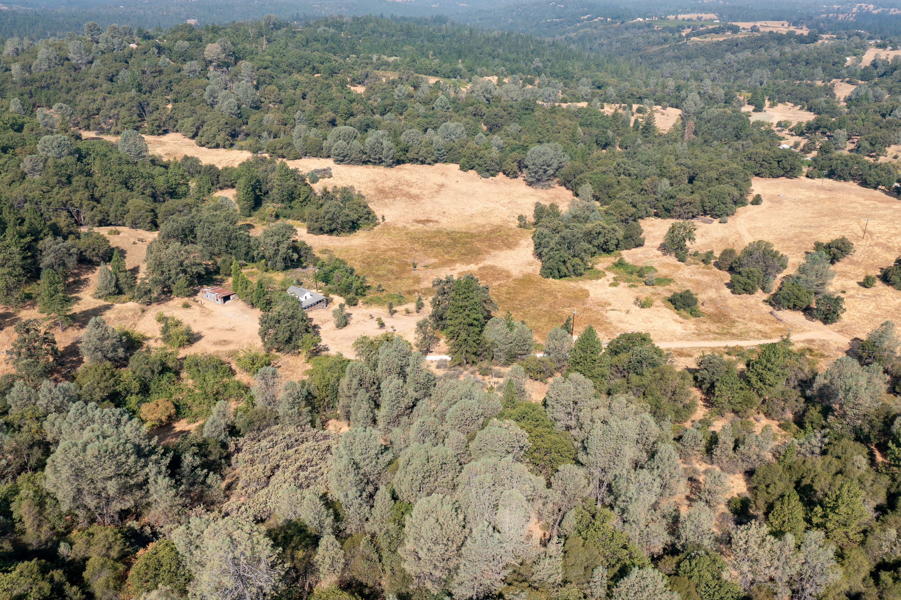  Historic Gold Rush-Era Ranch on 60 Acres in El Dorado County - 物件實景