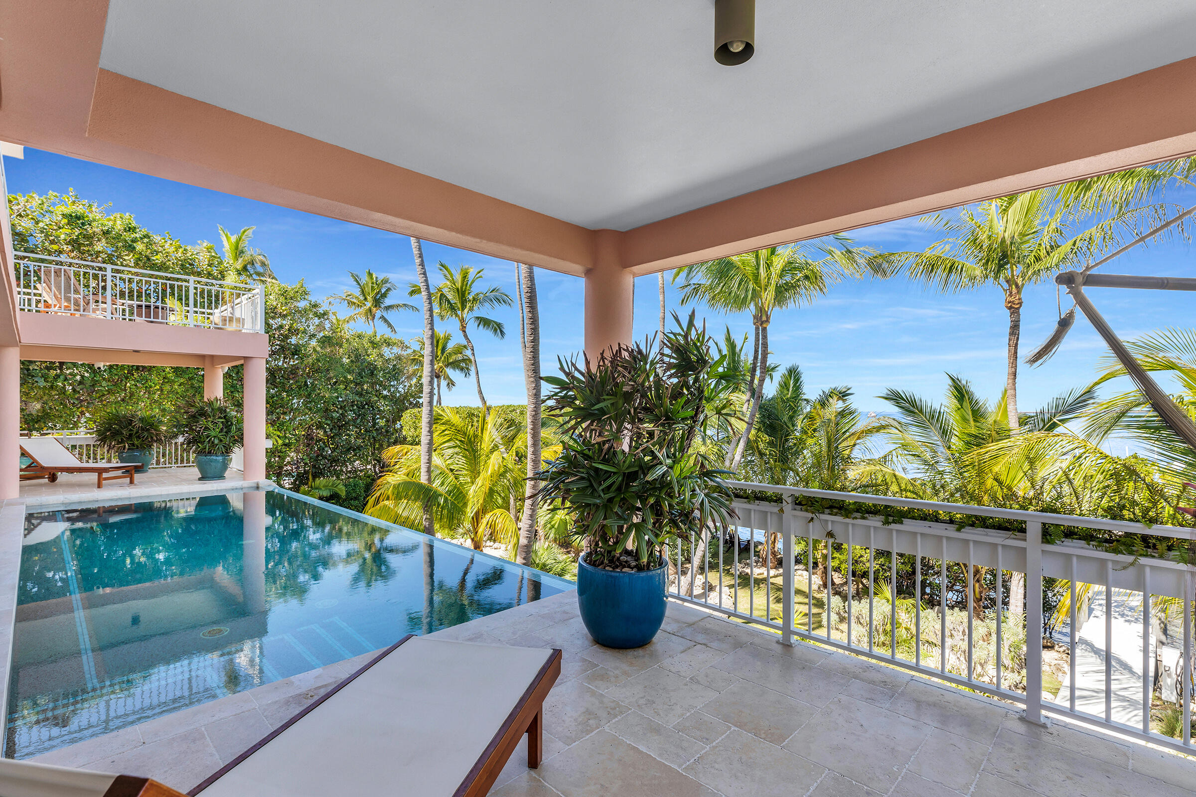 Islamorada, Florida, 33036, United States, 3 Bedrooms Bedrooms, ,3 BathroomsBathrooms,Residential,For Sale,1857577