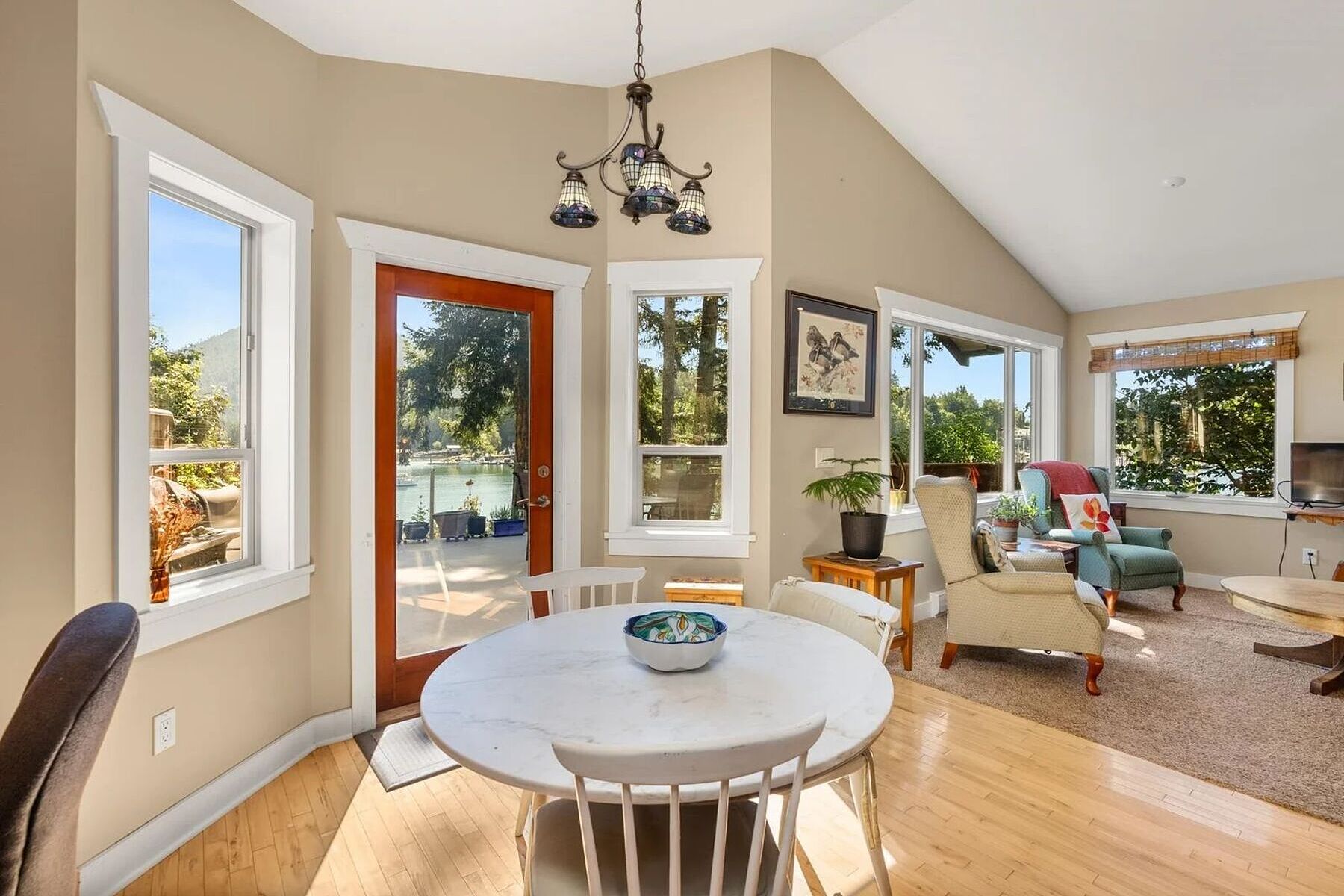  Madeira Park, Sunshine Coast - 物件實景