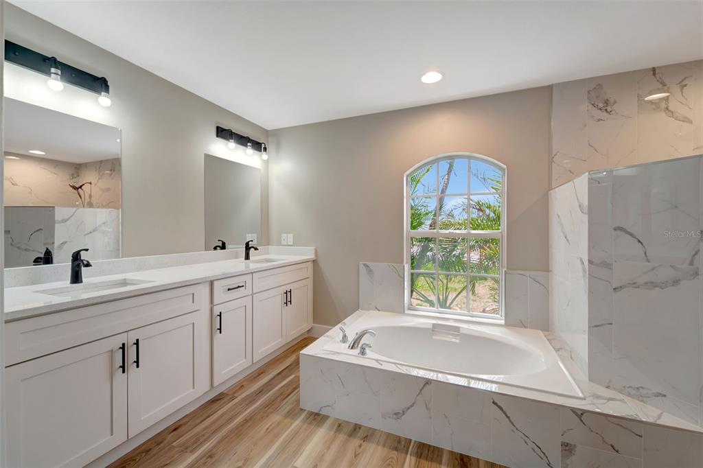Venice, Florida, 34292, United States, 3 Bedrooms Bedrooms, ,2 BathroomsBathrooms,Residential,For Sale,1932779