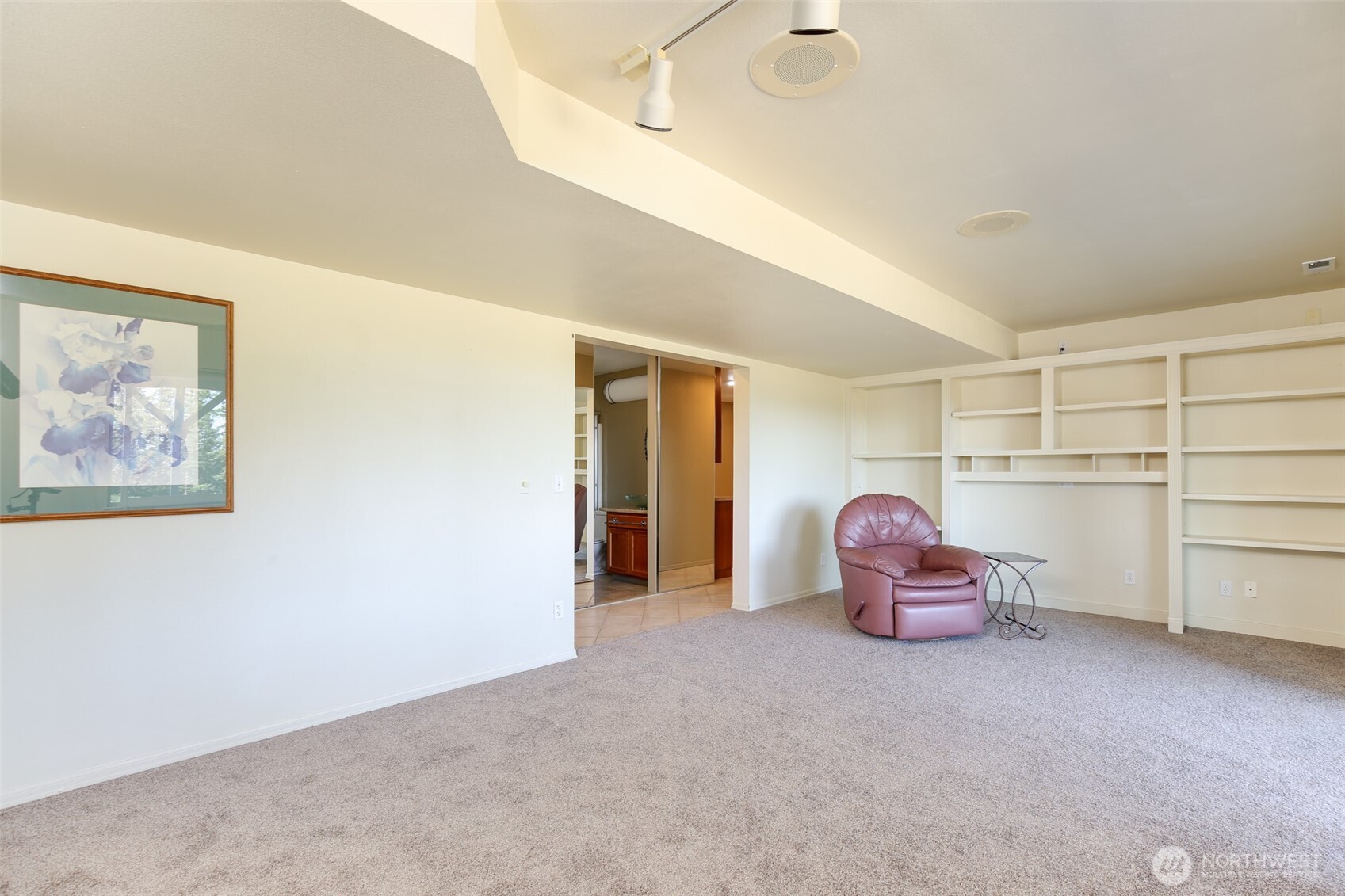 Oak Harbor, Washington, 98277, United States, 3 Bedrooms Bedrooms, ,1 BathroomBathrooms,Residential,For Sale,1896495