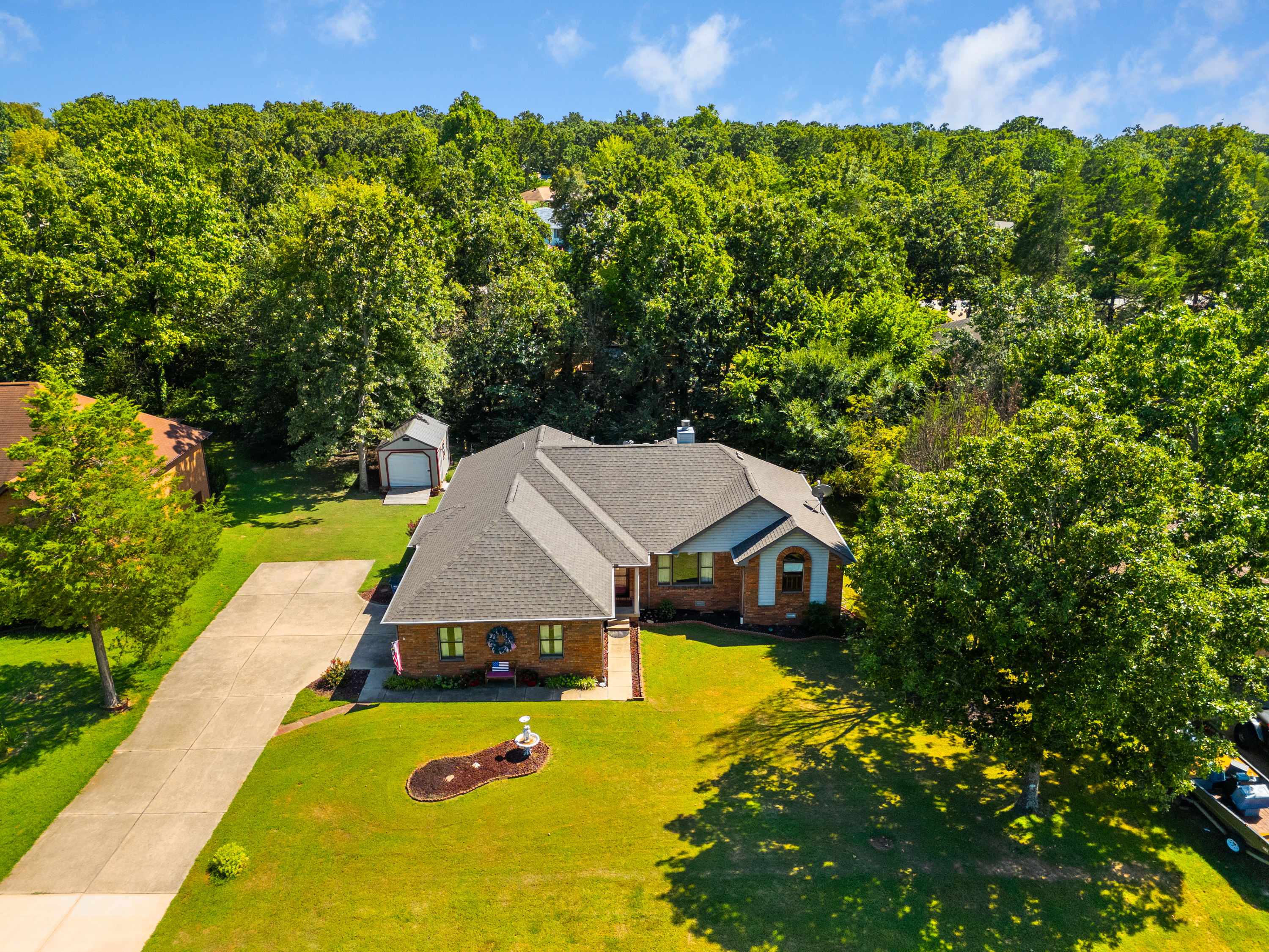Spring St, Mountain Home, AR 72653