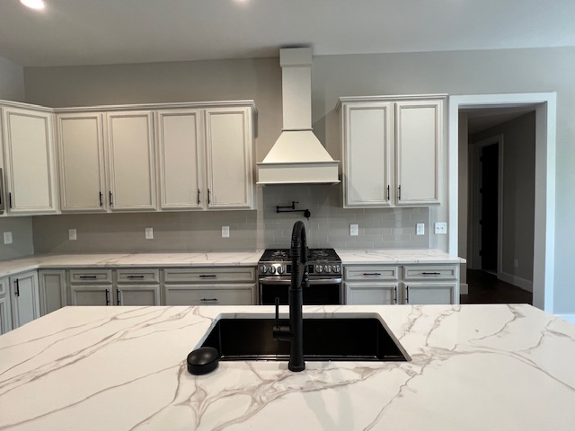 Carrollton, Georgia, 30116, United States, 5 Bedrooms Bedrooms, ,4 BathroomsBathrooms,Residential,For Sale,1909429
