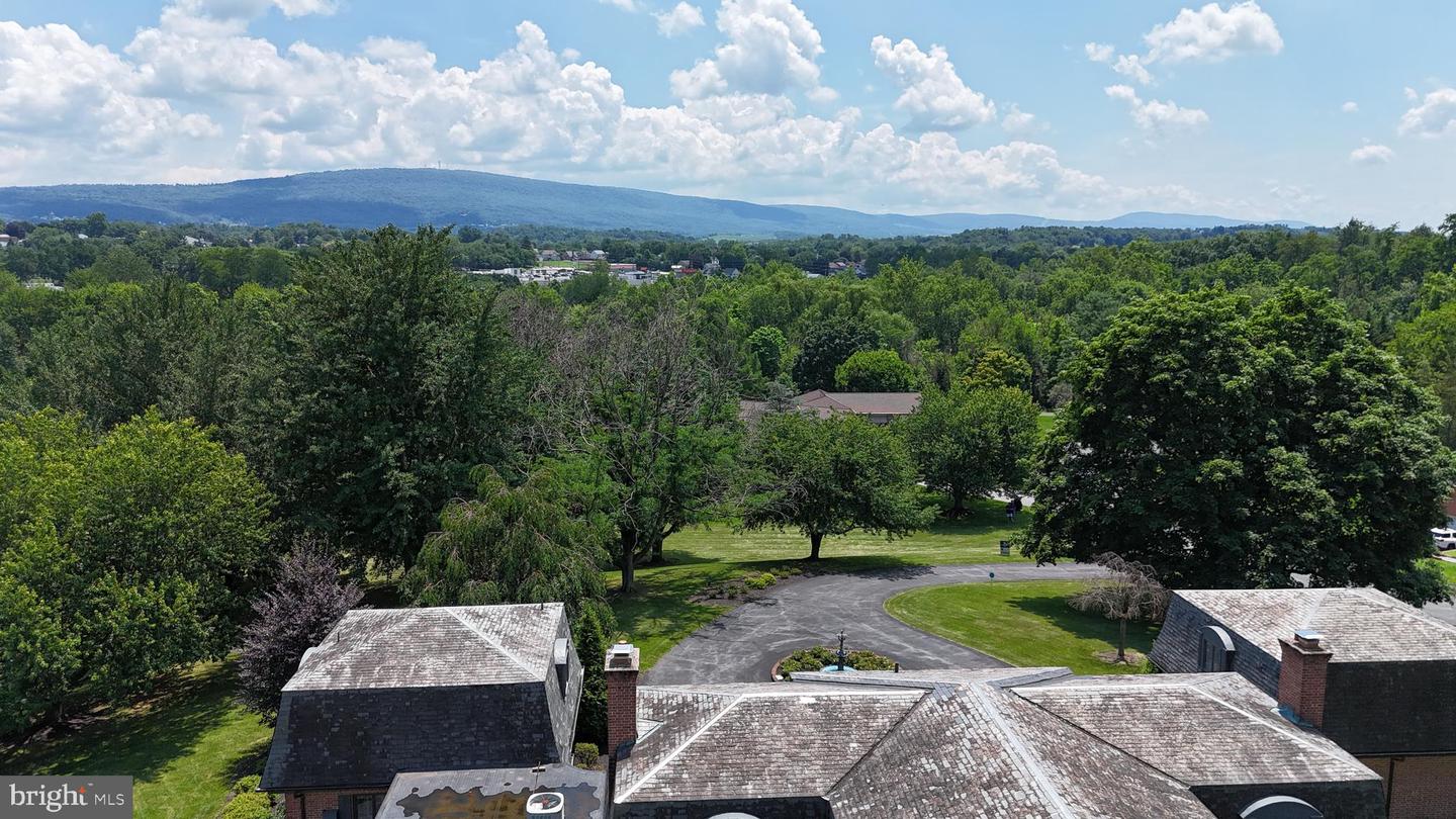 Waynesboro, Pennsylvania, 17268, United States, 4 Bedrooms Bedrooms, ,4 BathroomsBathrooms,Residential,For Sale,1731407