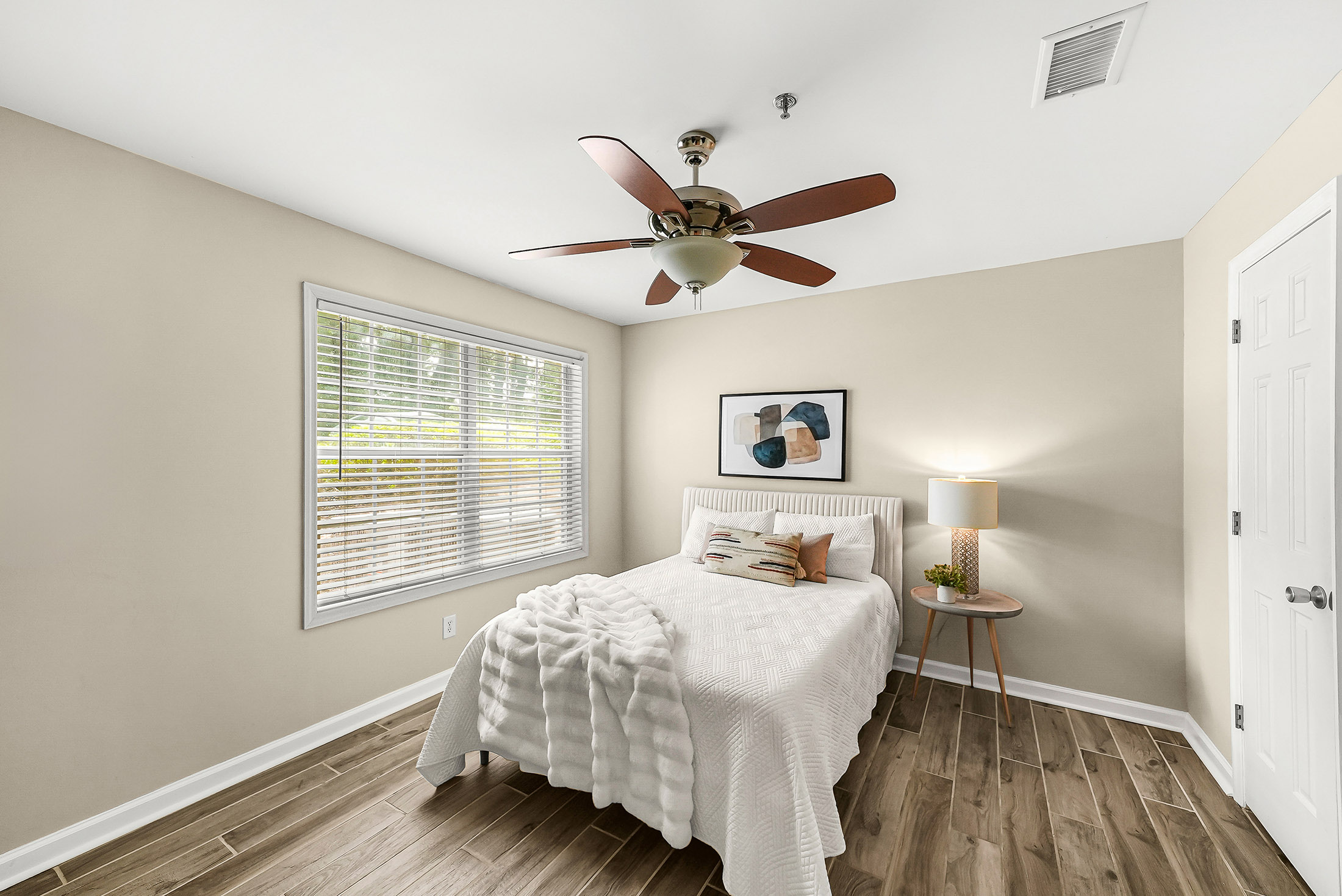  Serene Metro Atlanta Condo Offering Privacy, Comfort and Convenience - 物件實景