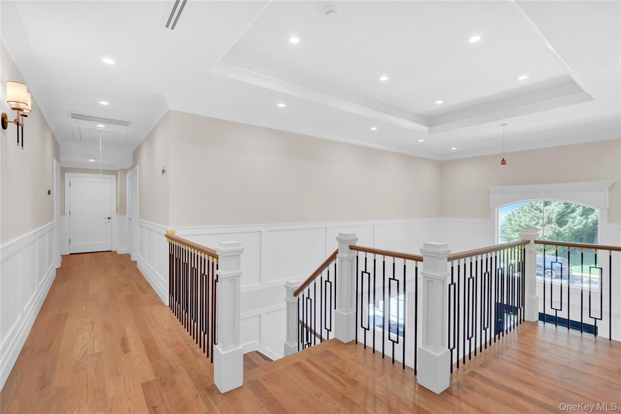  25 Hemlock Lane, Roslyn Heights, NY, 11577 - 物件實景