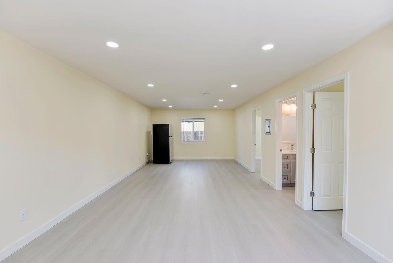 San Jose, California, 95116, United States, 8 Bedrooms Bedrooms, ,4 BathroomsBathrooms,Residential,For Sale,1836715