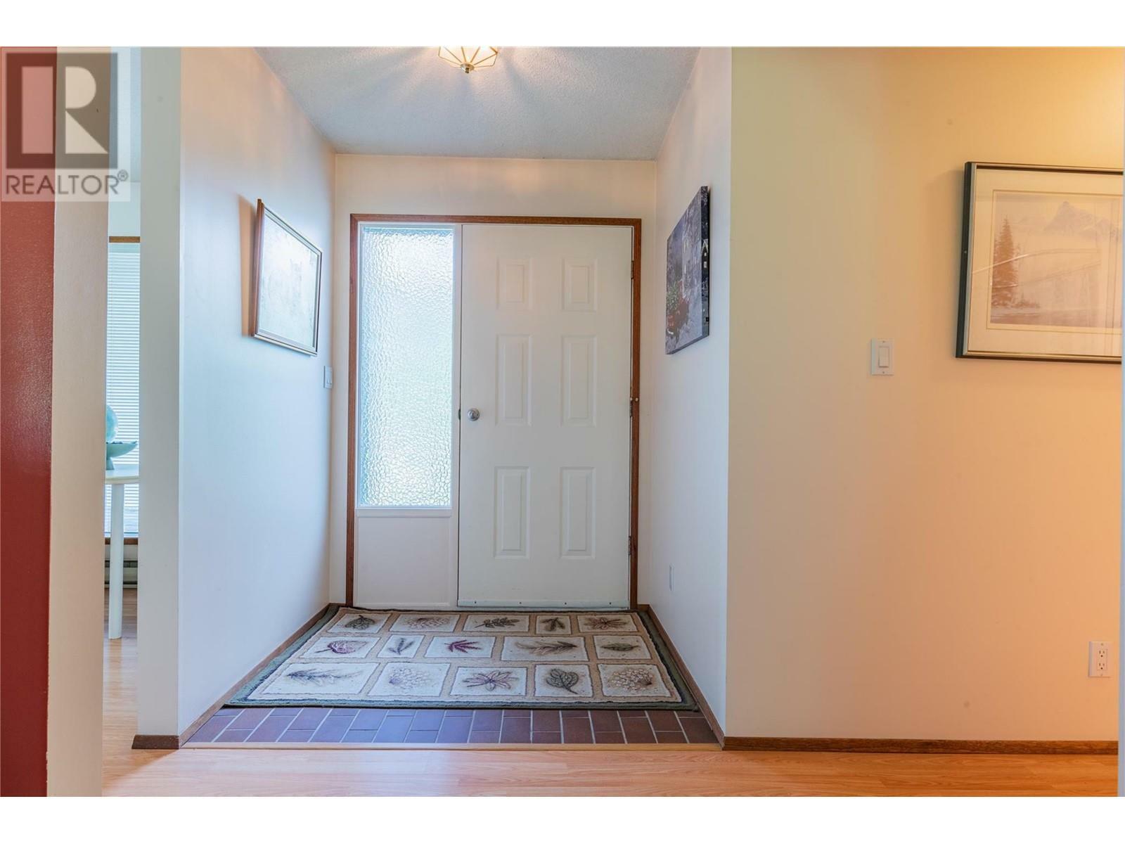 WINLAW, British Columbia, V0G 2J0, CA, 3 Bedrooms Bedrooms, ,2 BathroomsBathrooms,Residential,For Sale,1839031
